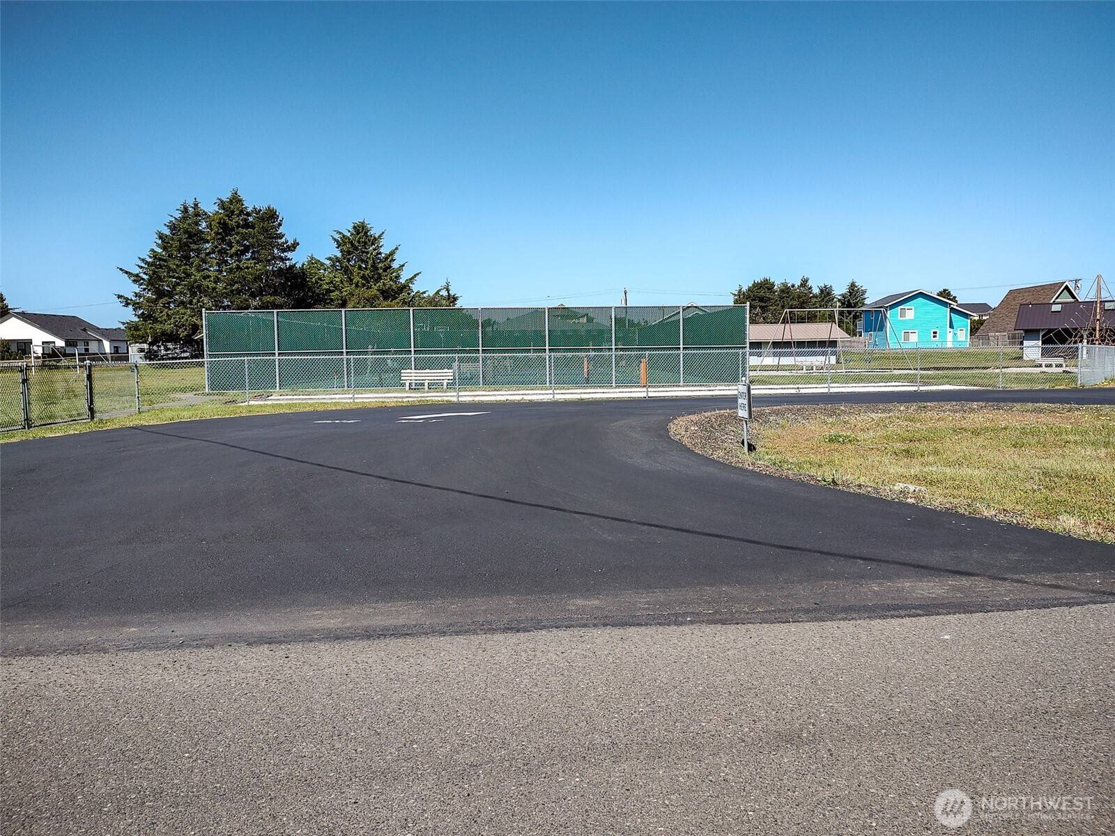 474 Volans AVE SW, Ocean Shores, WA 98569