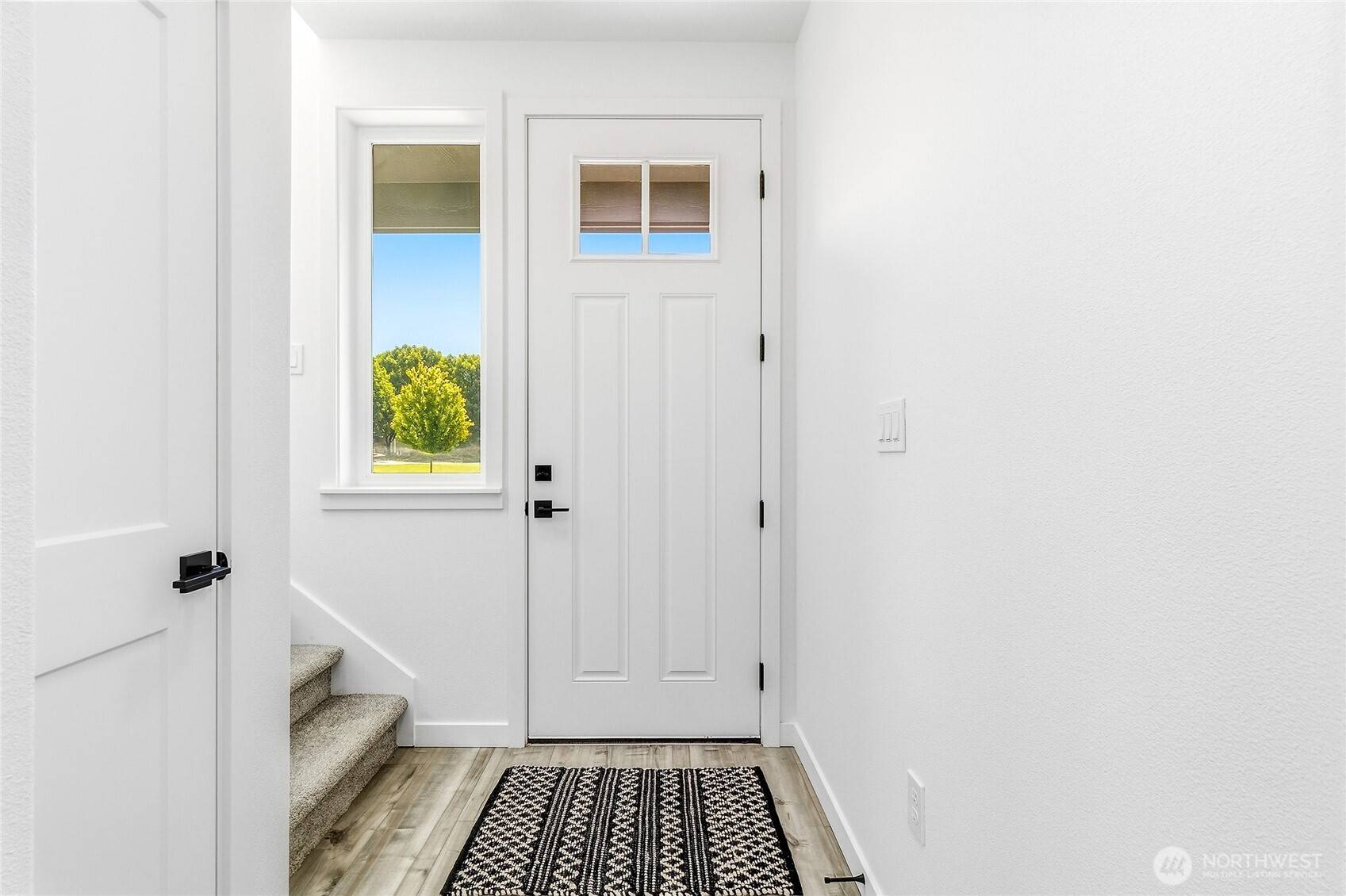 1021 SE Garrison Village WAY, College Place, WA 99324