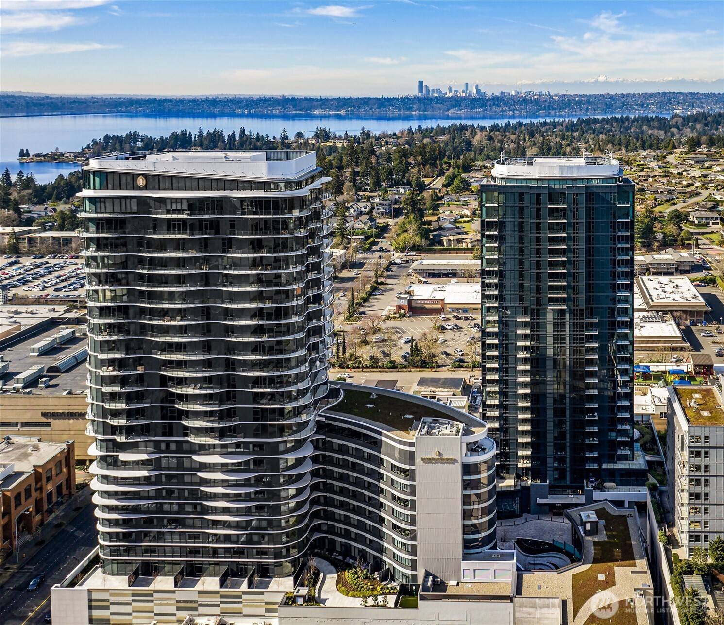 838 Avenue Square NE #2602, Bellevue, WA 98004