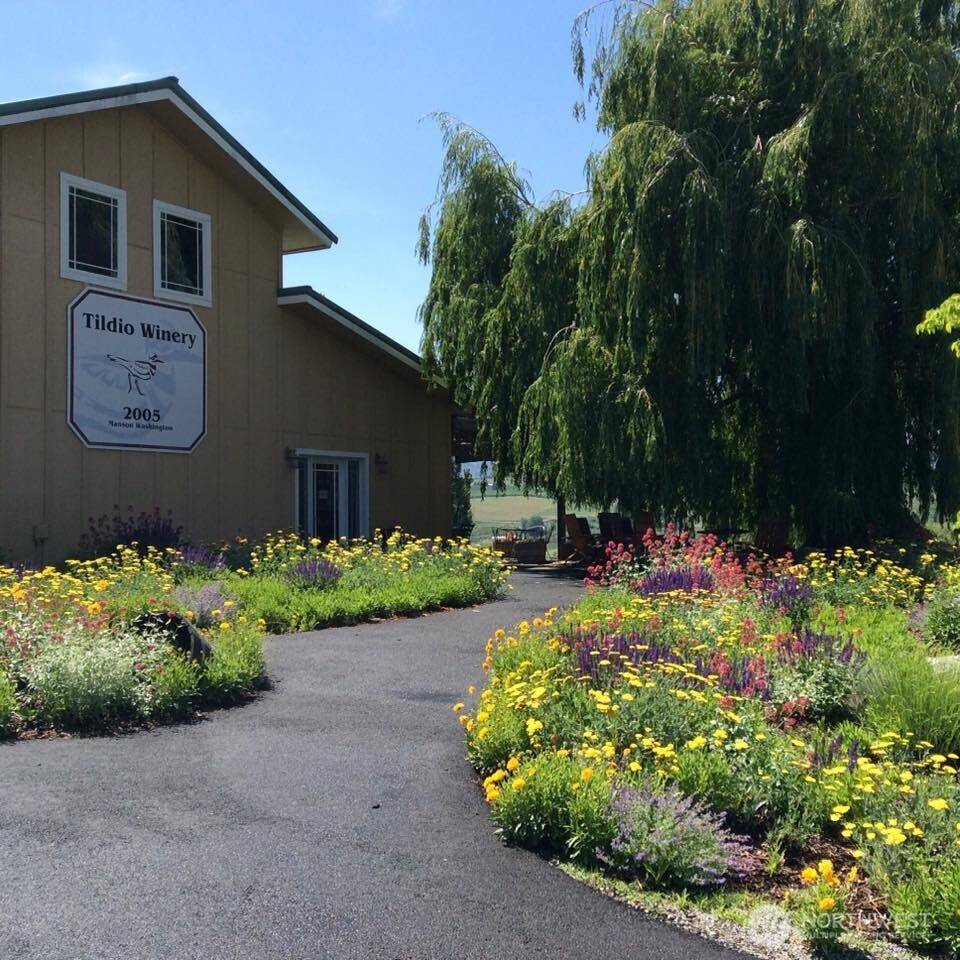 70 E Wapato Lake RD, Manson, WA 98831
