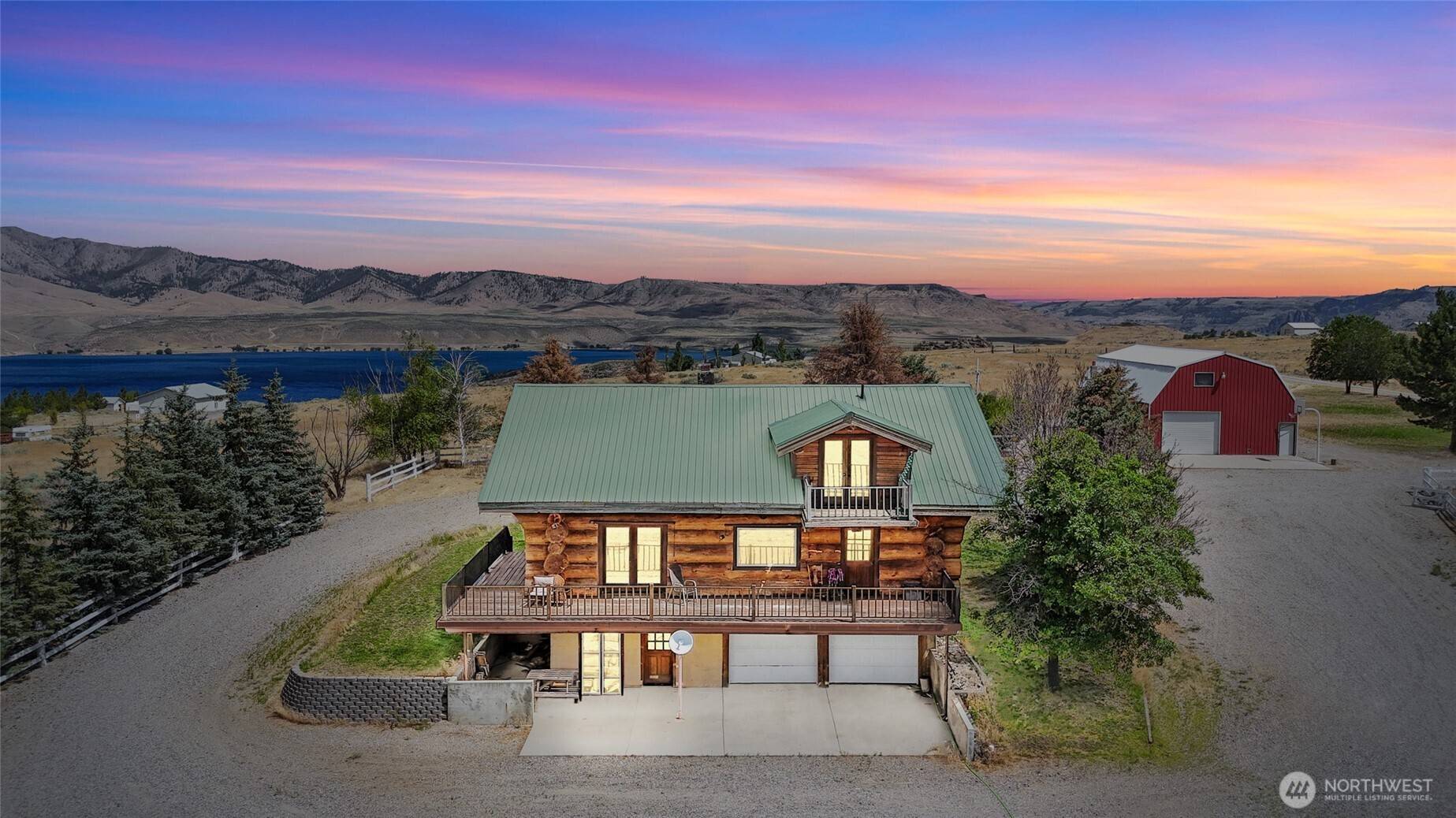 46575 Meadowlark LN, Grand Coulee, WA 99133