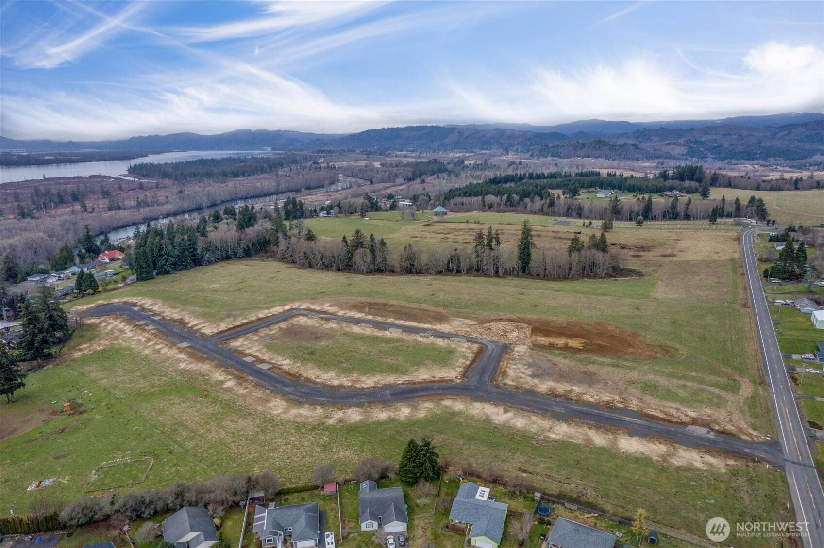 33 Sunnyfield DR #Lot30, Cathlamet, WA 98612