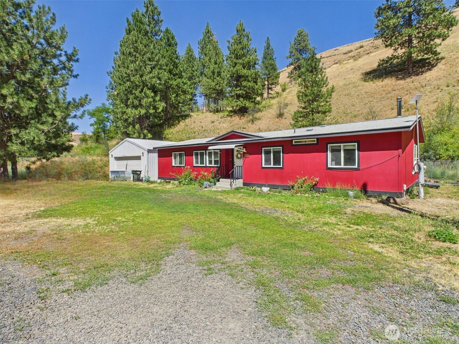 241 Wolf Fork RD, Dayton, WA 99328