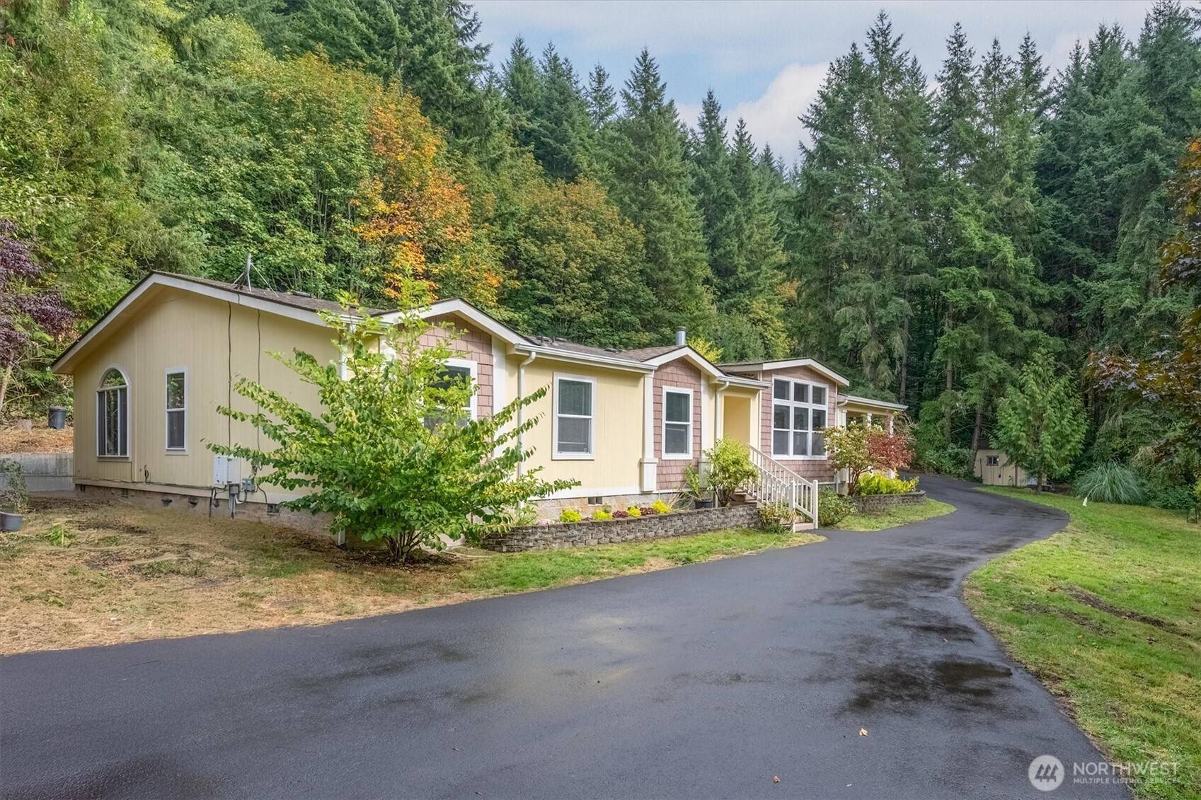 124 Solo Meadows LN, Longview, WA 98632