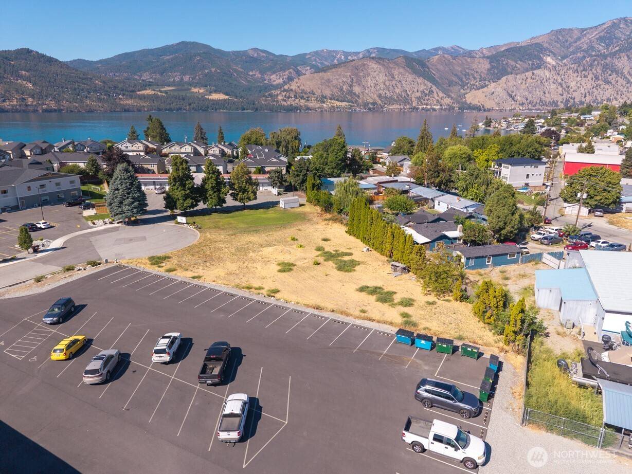1 Wapato CT, Manson, WA 98831