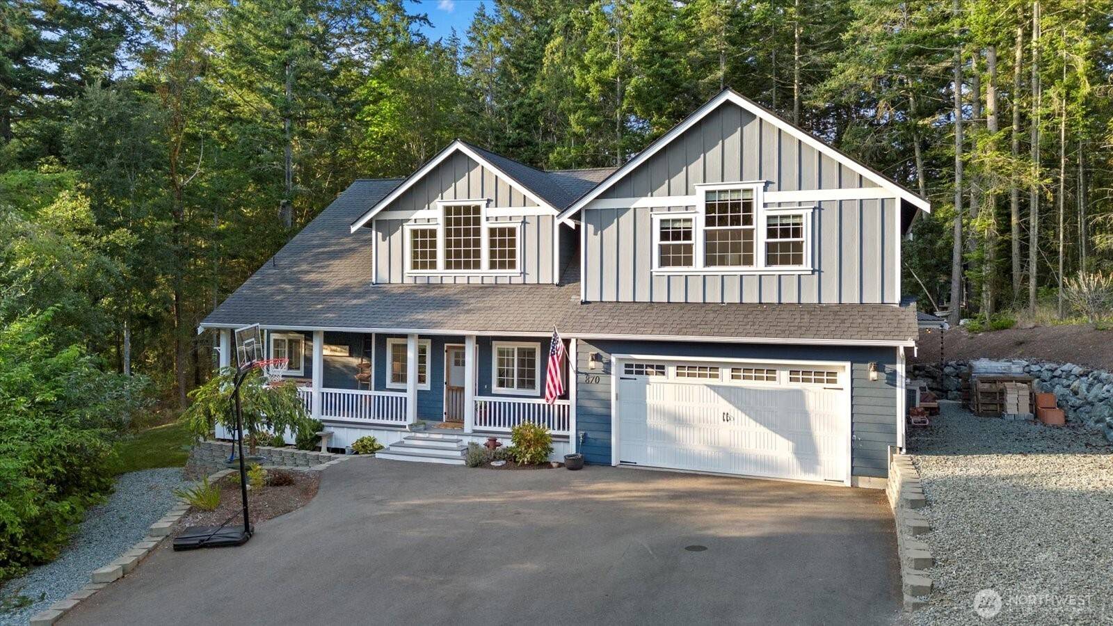 870 Cedar Lane, Camano Island, WA 98282