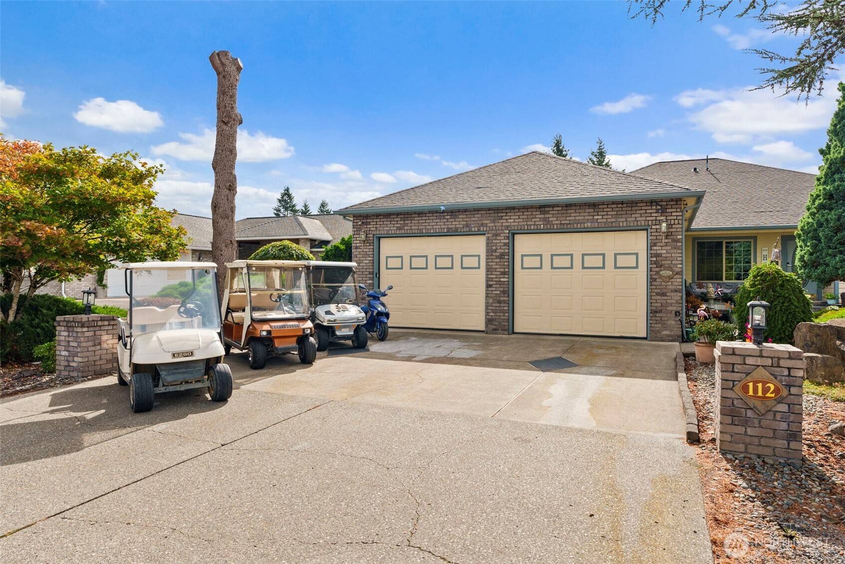 112 Village Way DR, Chehalis, WA 98532