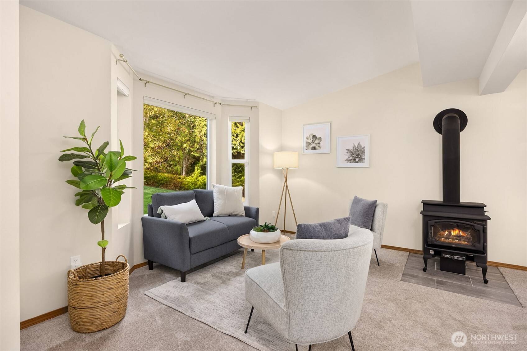 110 Cressey LN, Port Ludlow, WA 98365