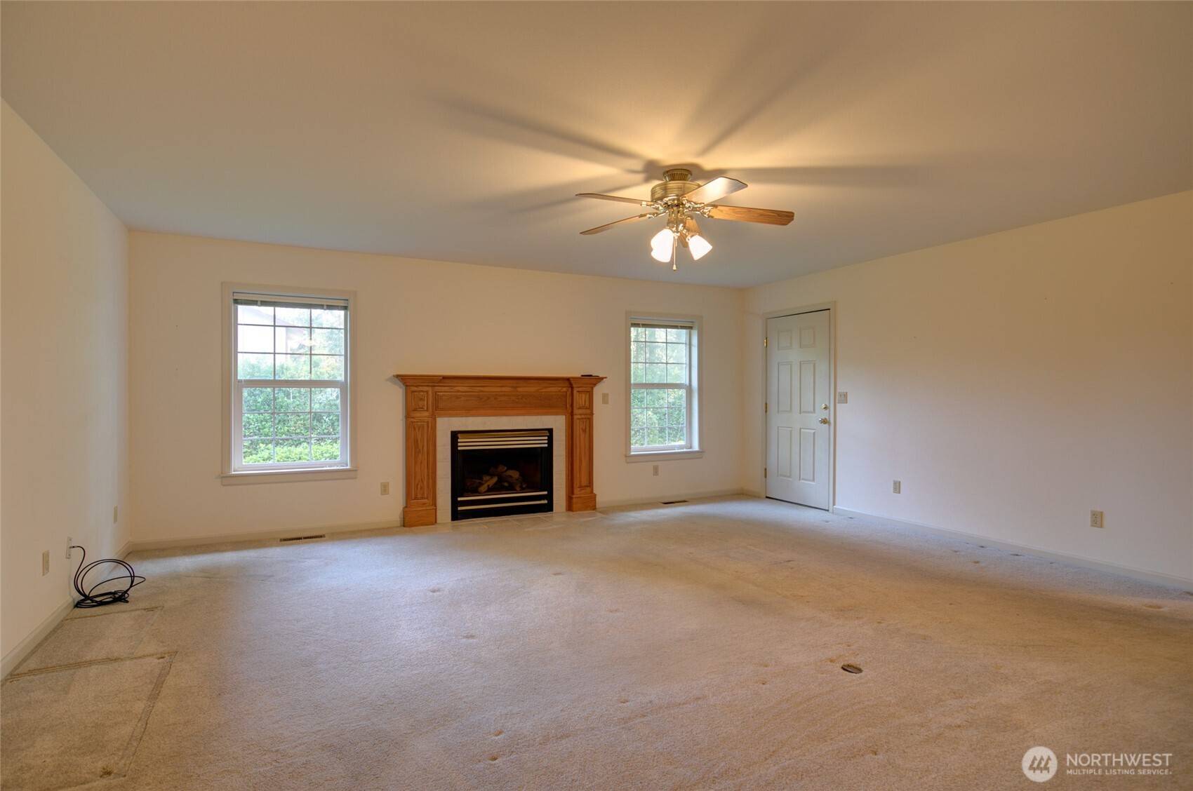 646 Woodland LOOP NE, Ocean Shores, WA 98569