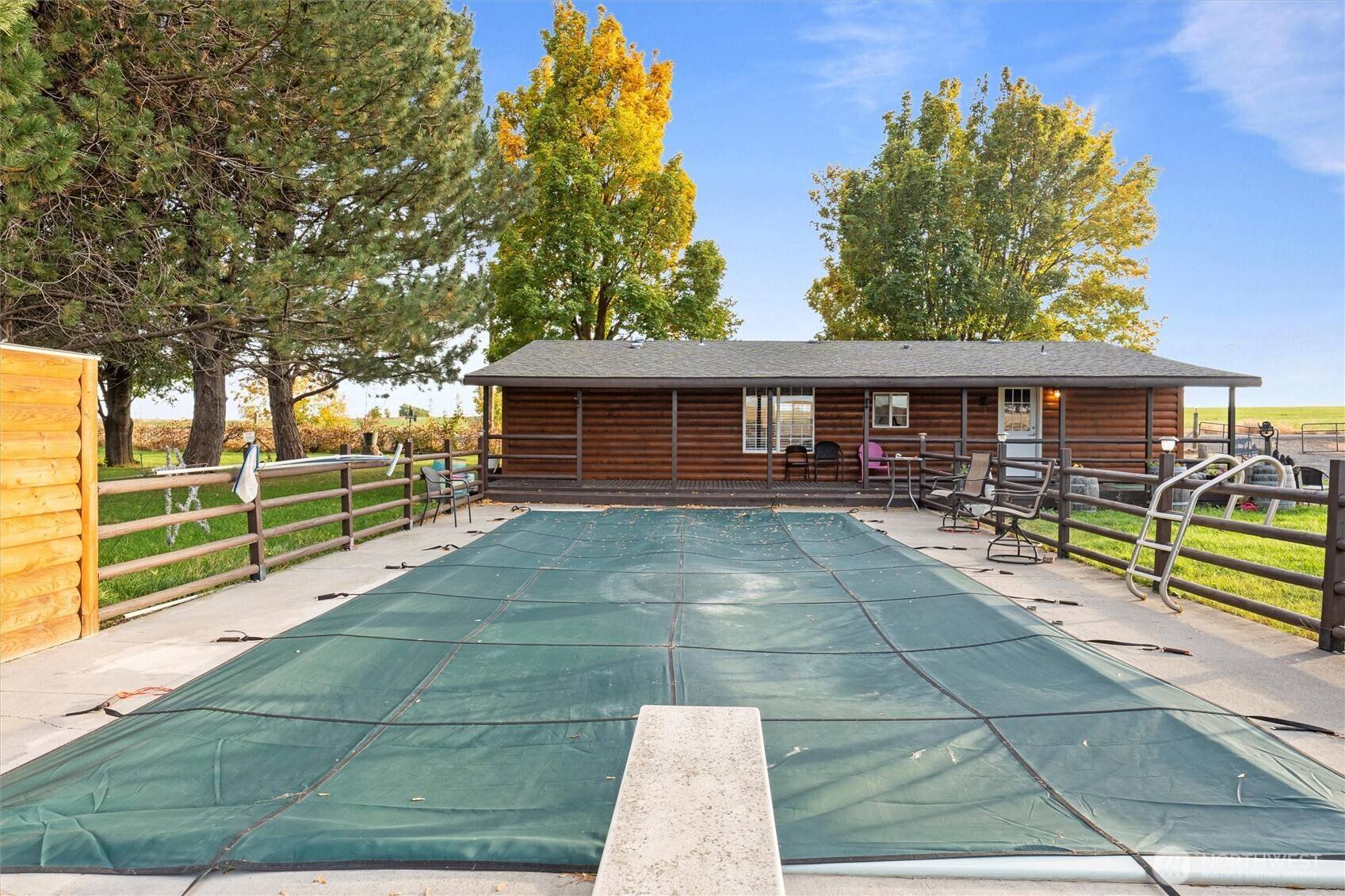 4372 Road 20 NE, Soap Lake, WA 98851