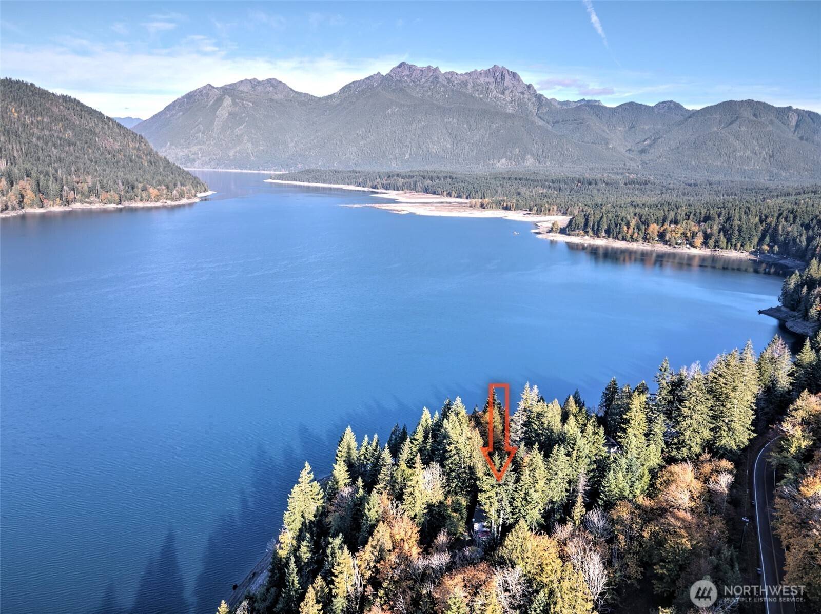 5791 N Lake Cushman RD, Hoodsport, WA 98548