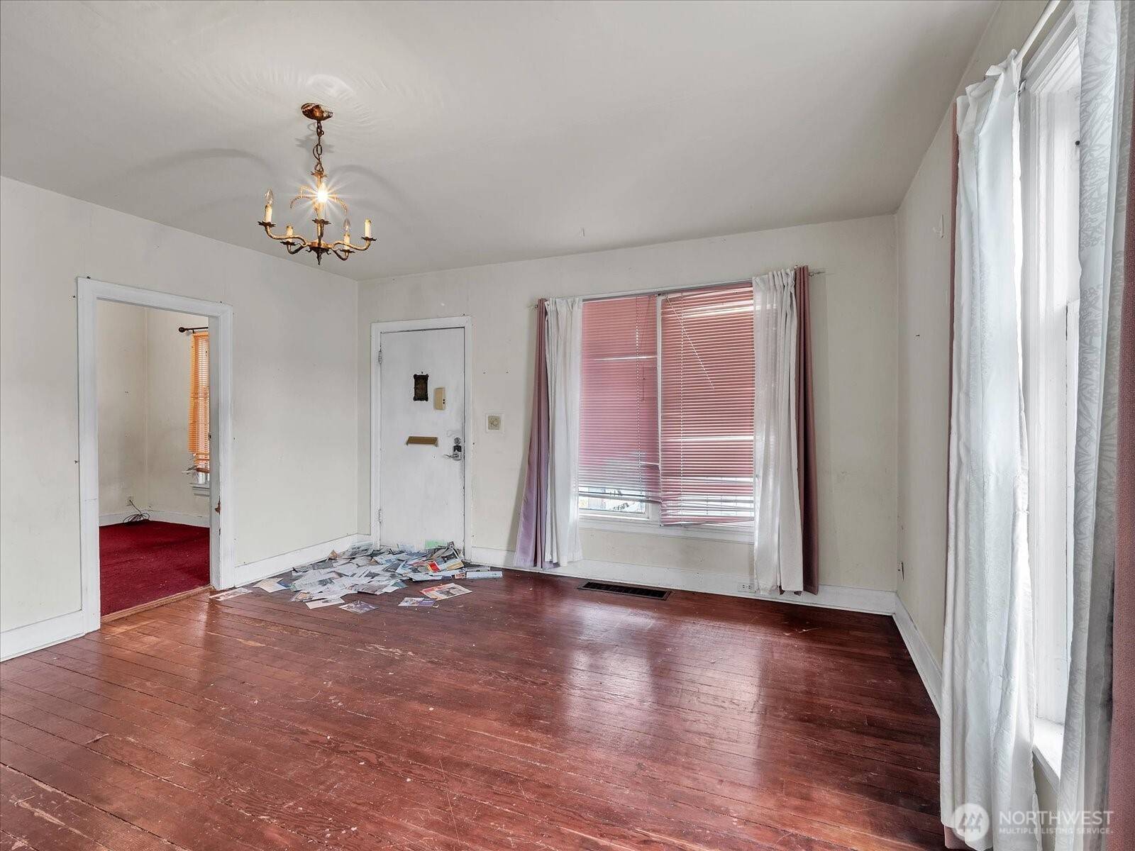 203 23rd AVE, Seattle, WA 98122