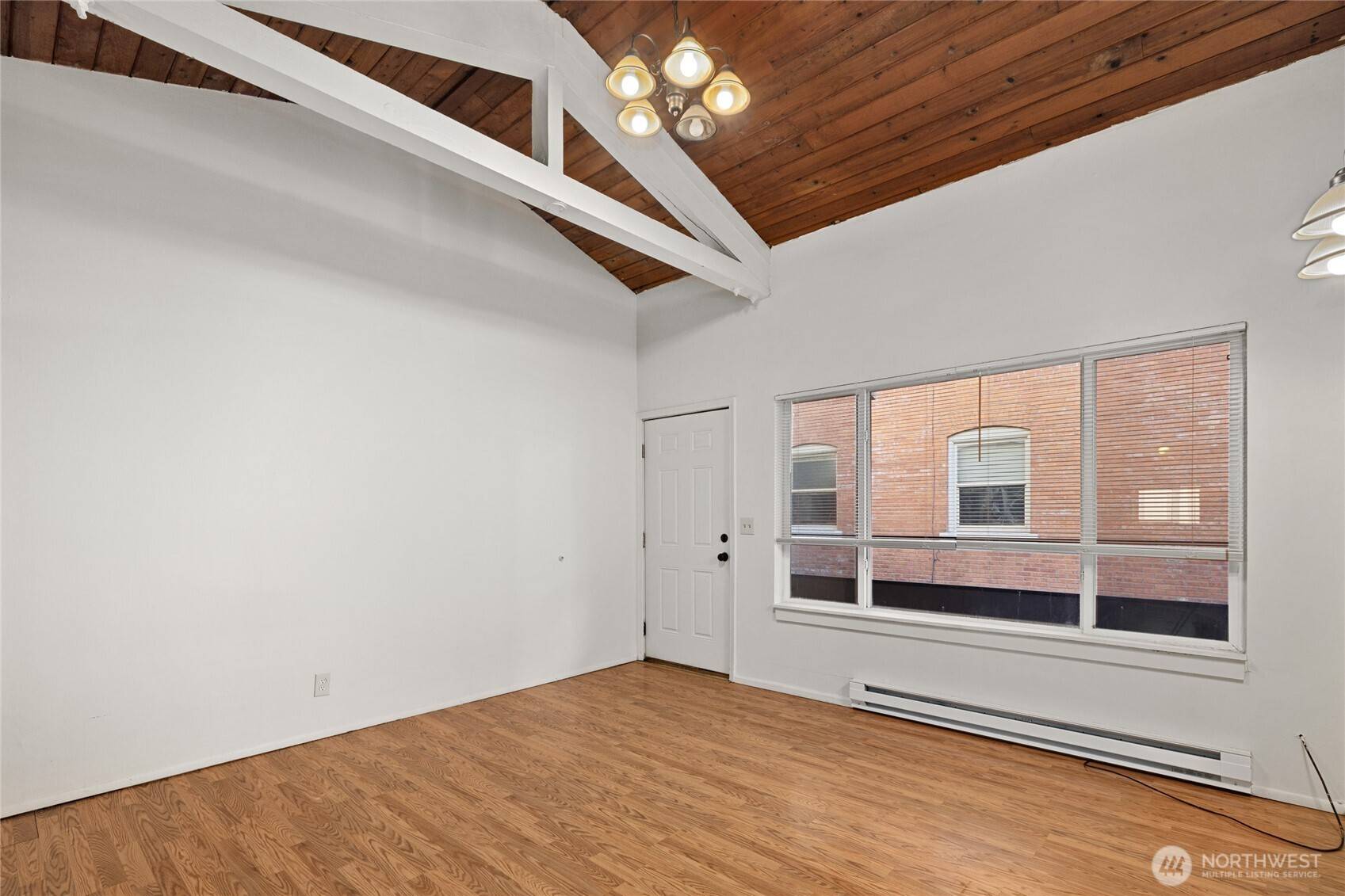 1718 Summit AVE, Seattle, WA 98122
