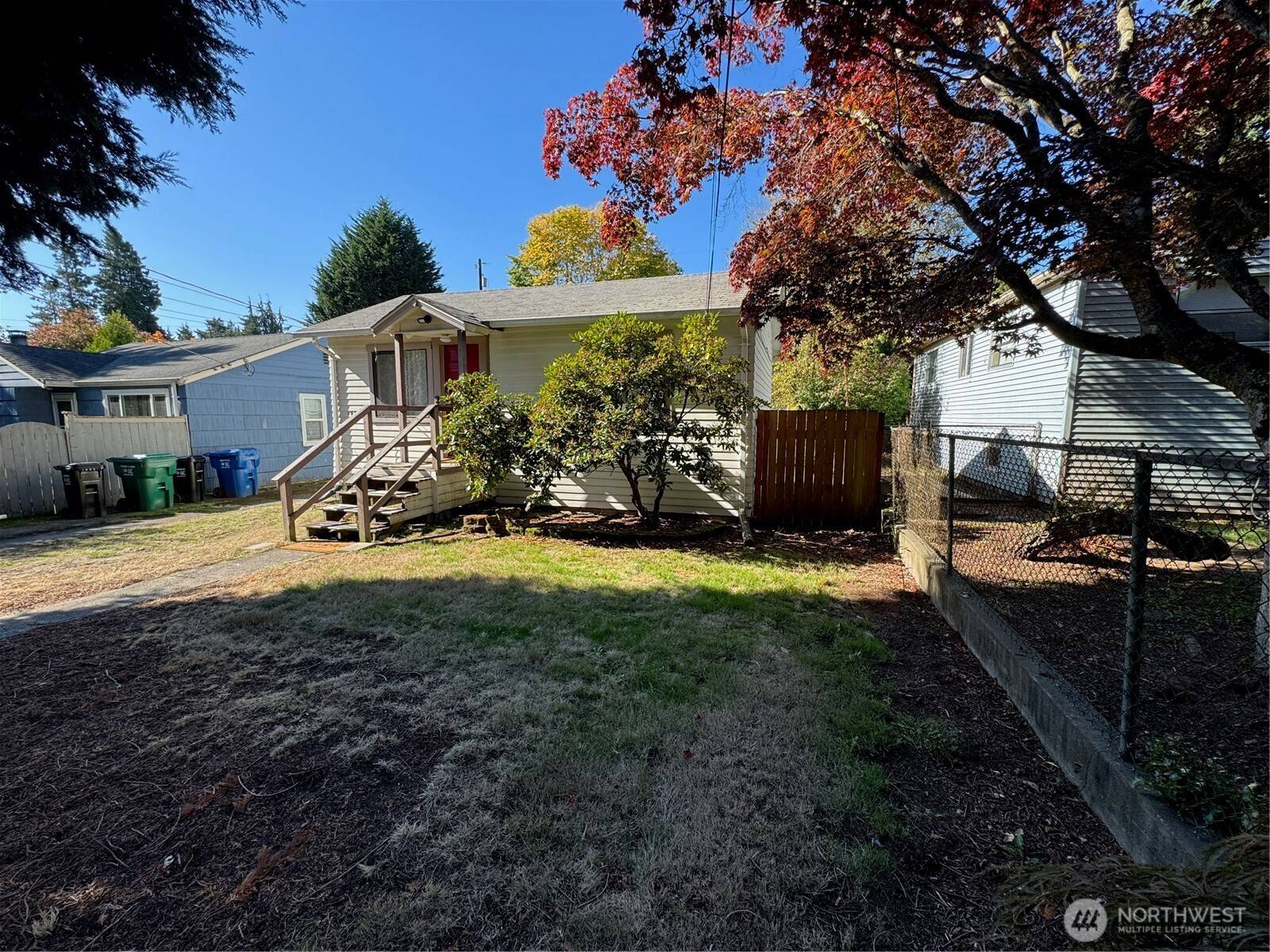 10019 Interlake AVE N, Seattle, WA 98133