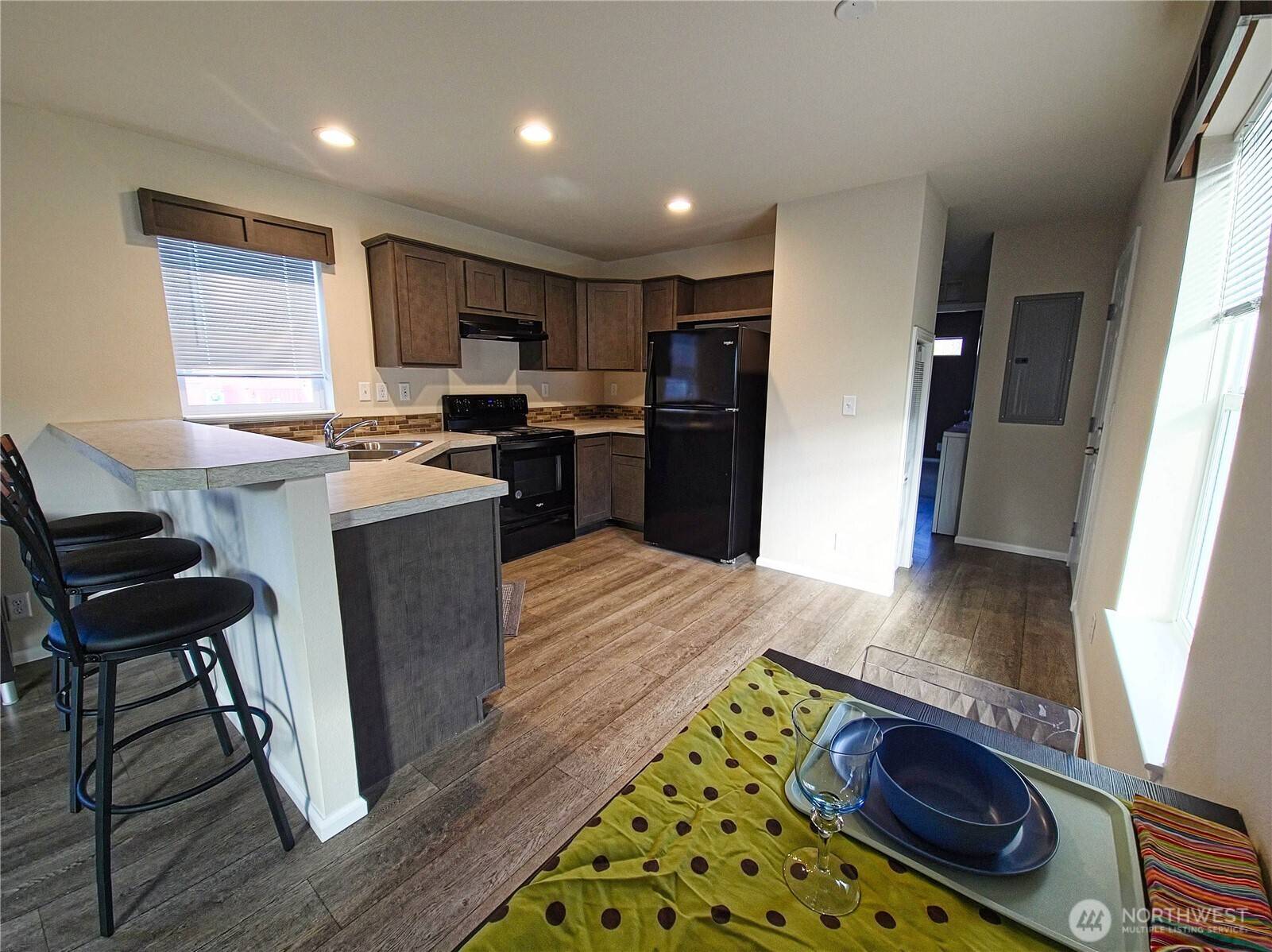 1303 30th ST #21, Seaview, WA 98624