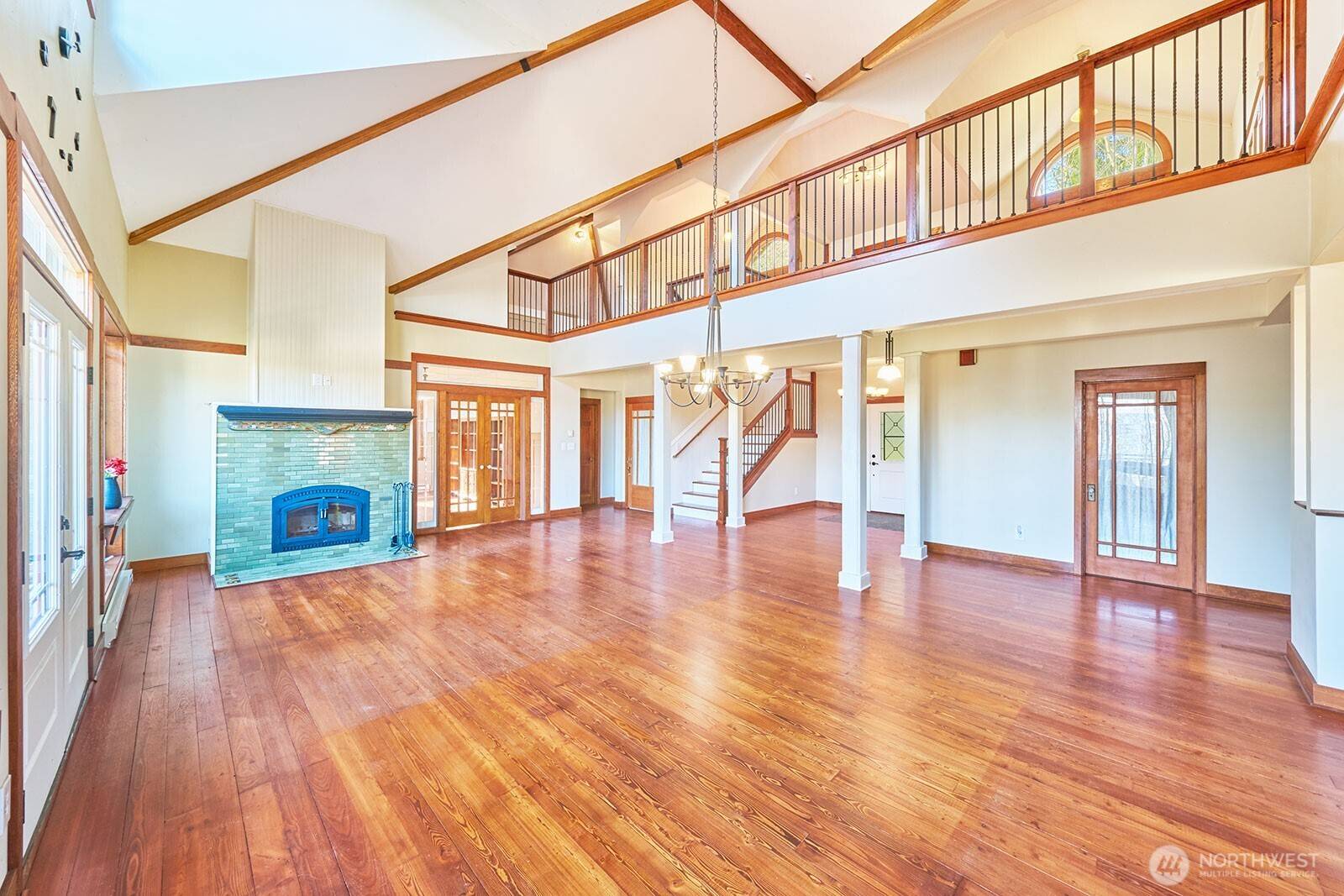 2147 Klahanee DR, Ilwaco, WA 98624