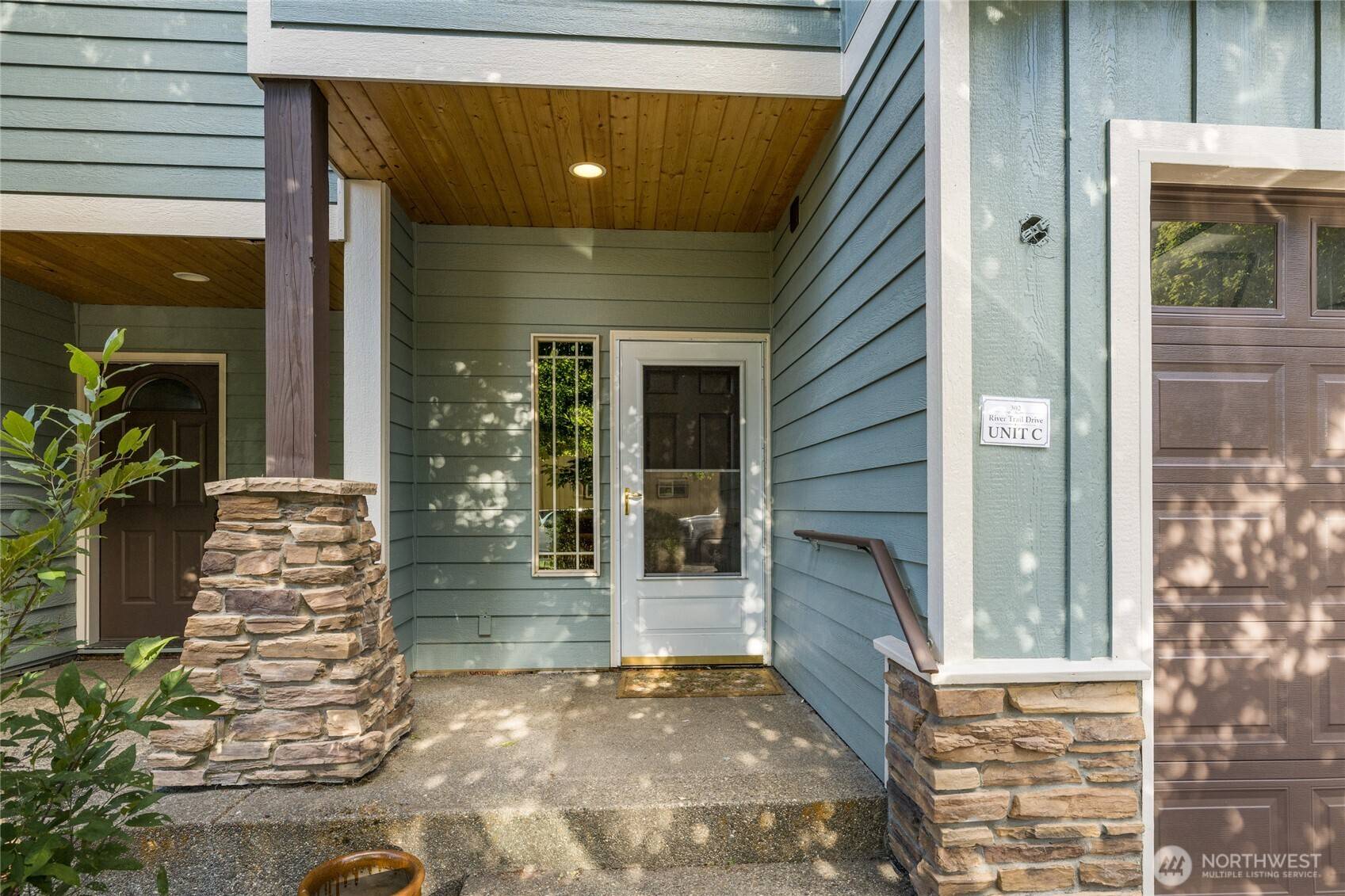 302 River Trail DR S #C, South Cle Elum, WA 98943
