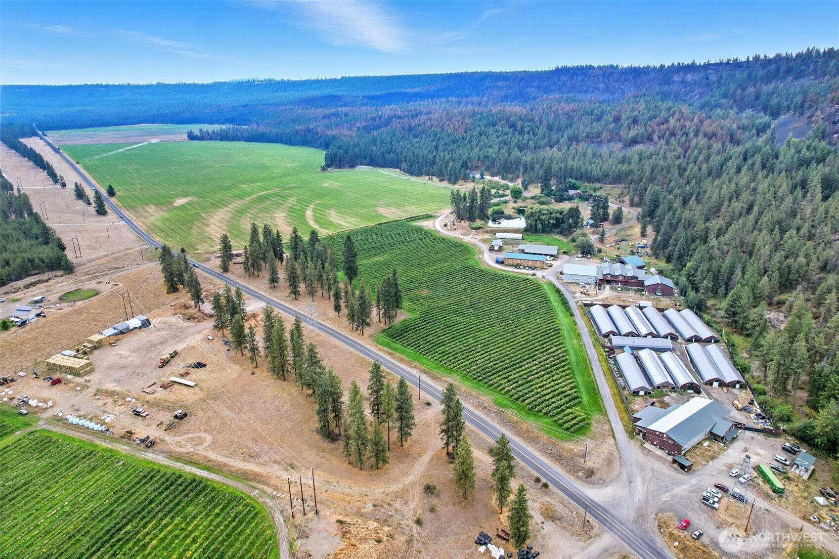 38278 Angels Landing Rd N, Reardan, WA 99013
