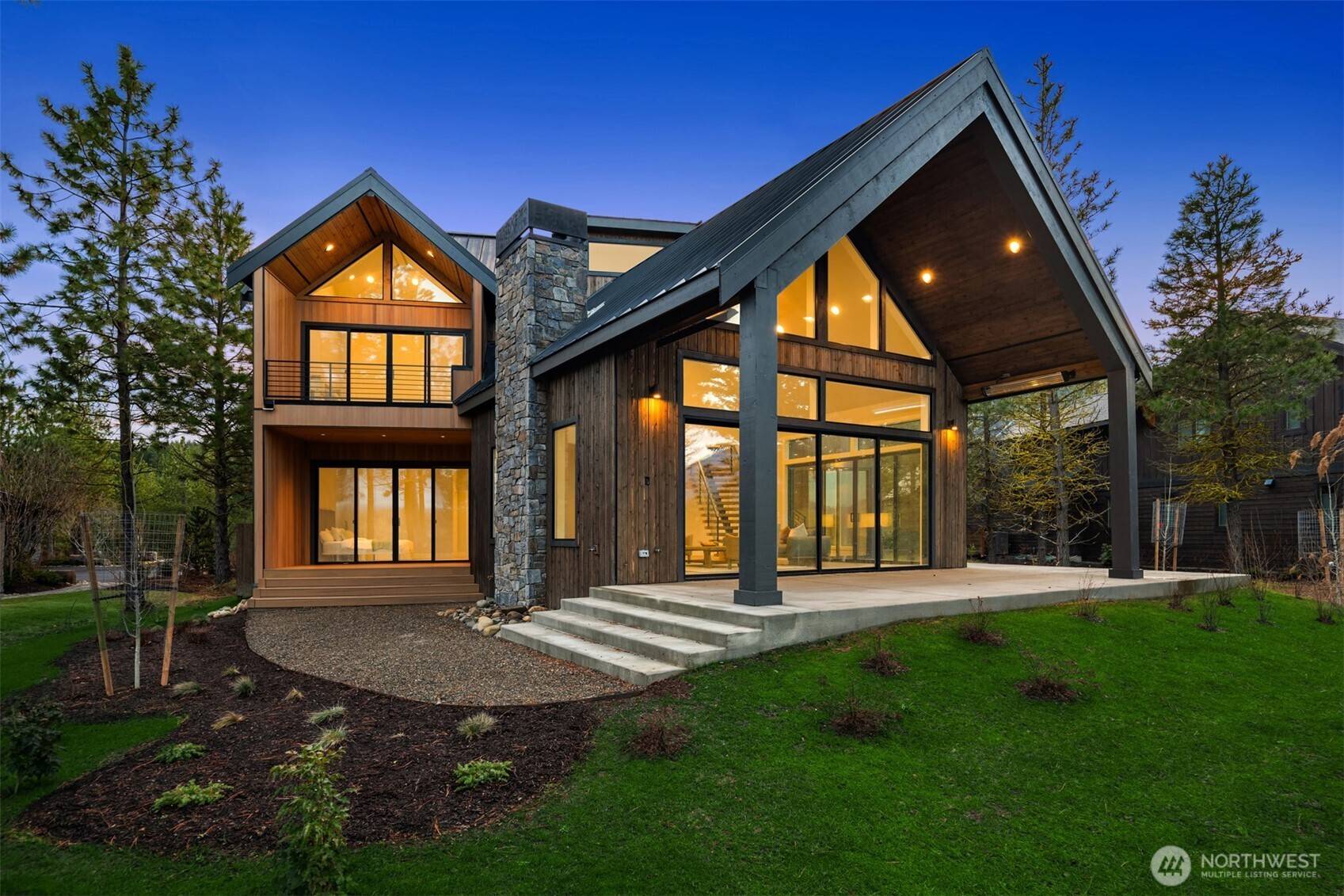 831 Gold Leaf LN, Cle Elum, WA 98922