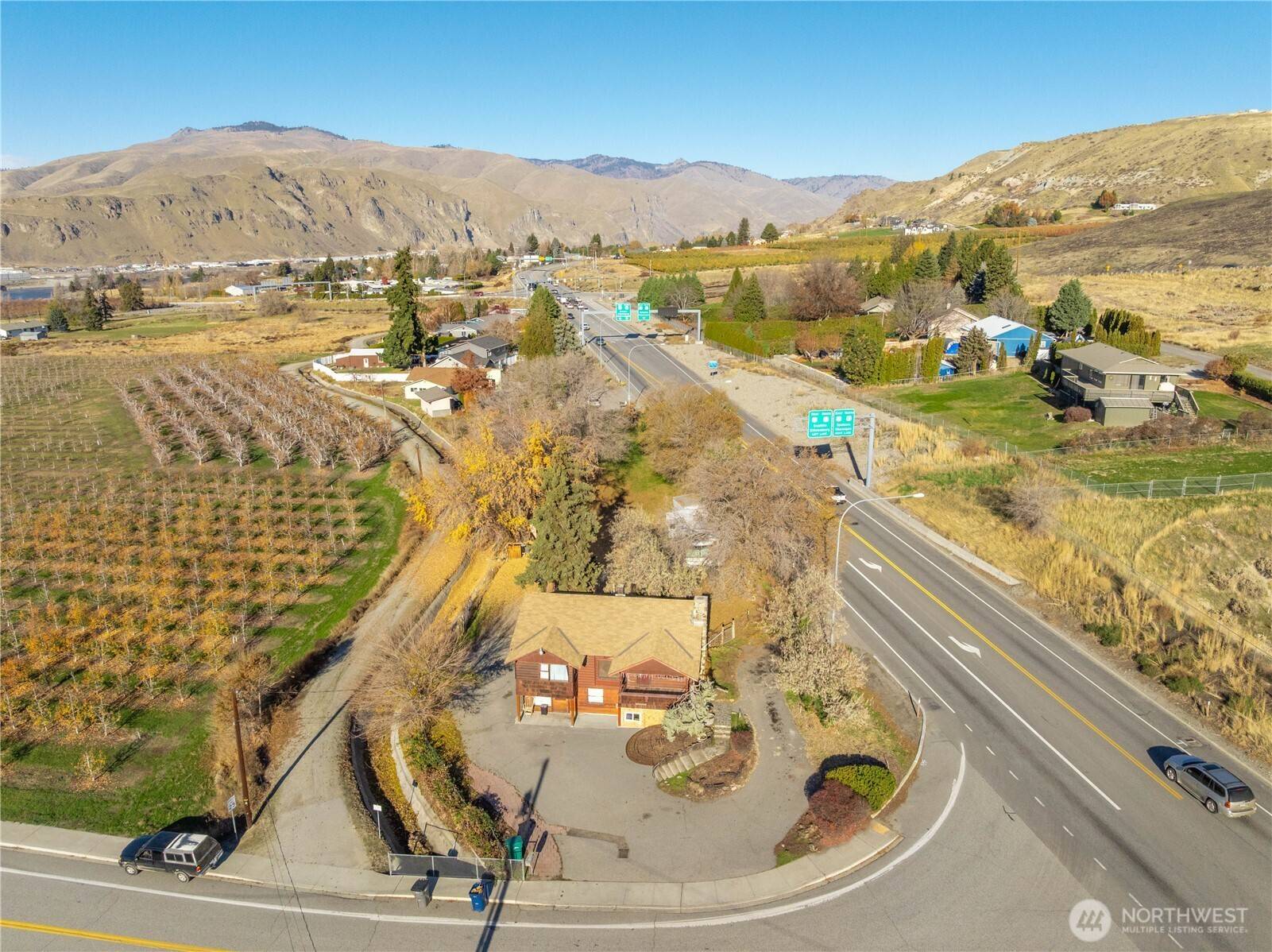 5 35th ST NW, East Wenatchee, WA 98802