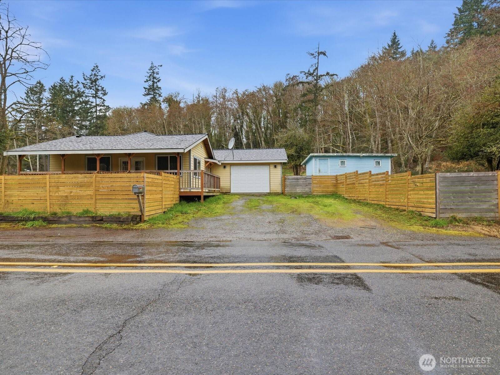 16602 - 16608 Delano RD, Lakebay, WA 98349