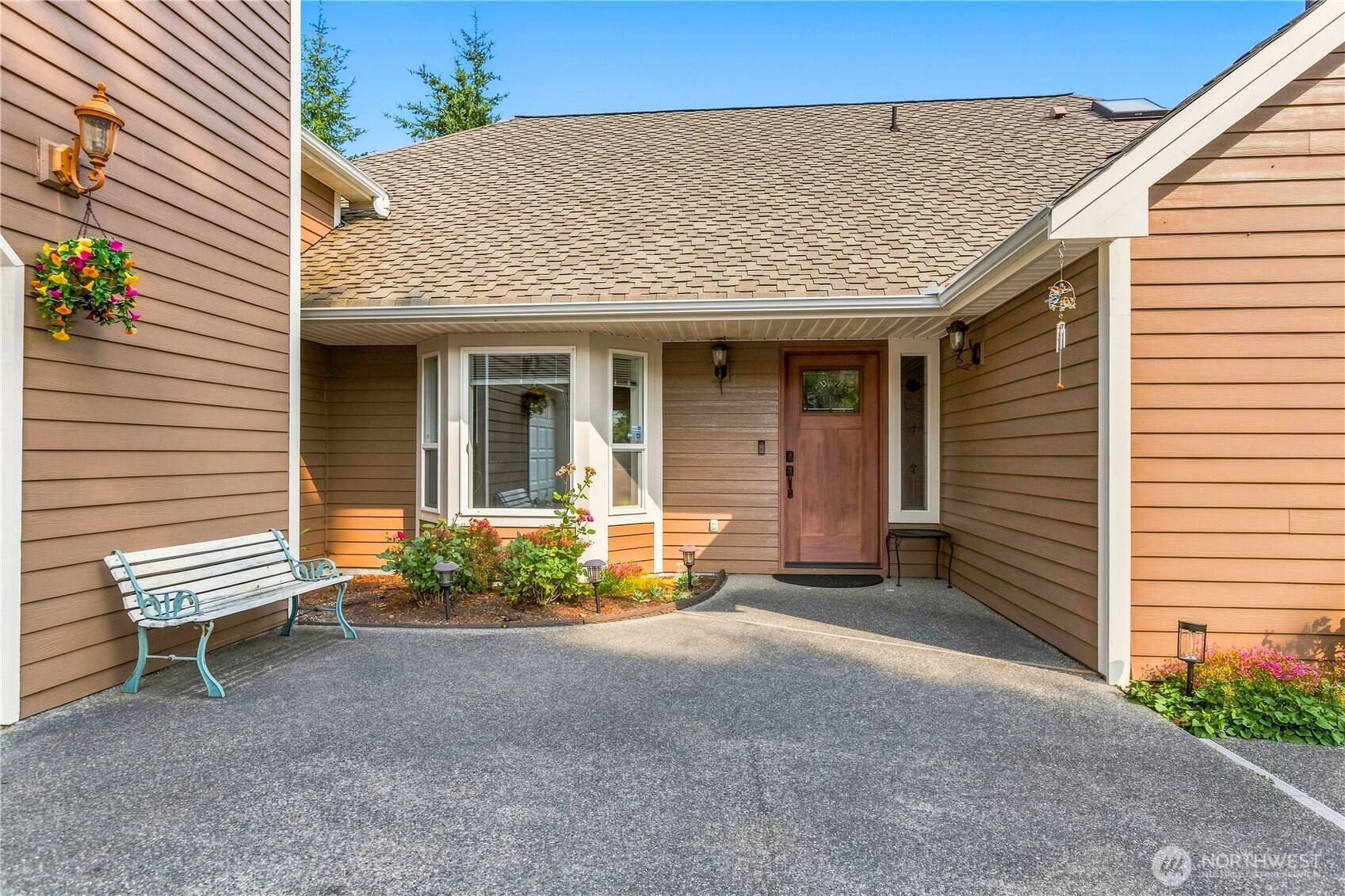 3836 Bay LN, Anacortes, WA 98221