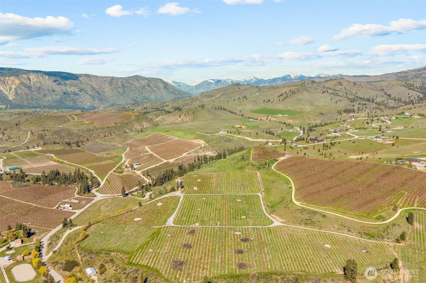 0 Boyd Loop Rd, Manson, WA 98831
