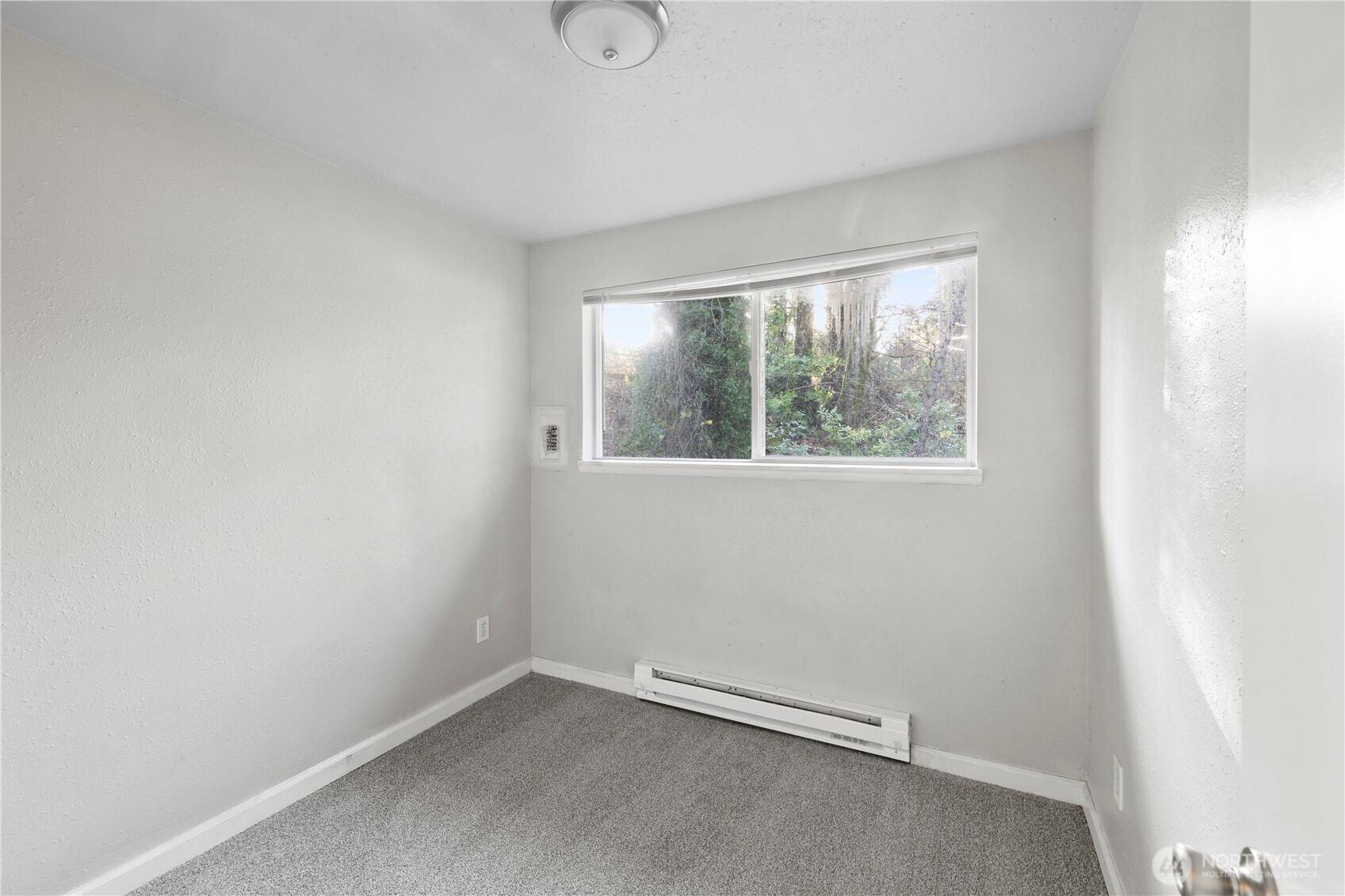 4809 S 252nd PL, Kent, WA 98032