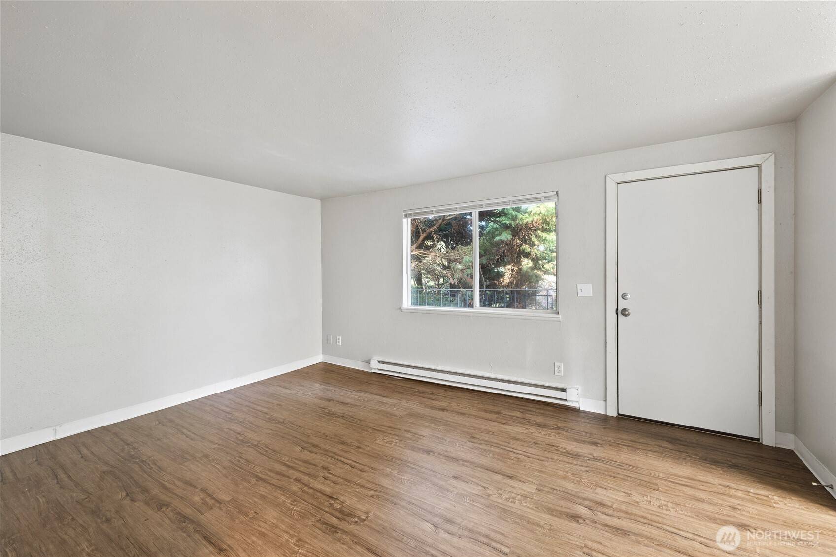 4809 S 252nd PL, Kent, WA 98032