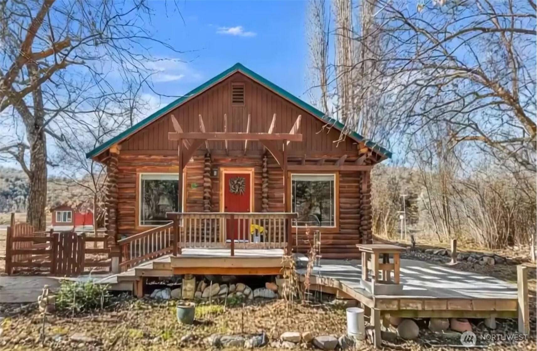 75 Purtteman Gulch RD, Chelan, WA 98816