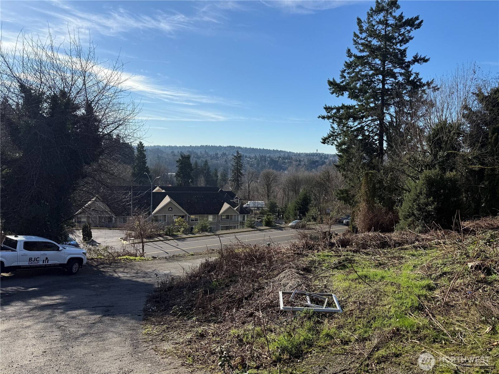 6800 S 133rd ST, Seattle, WA 98178