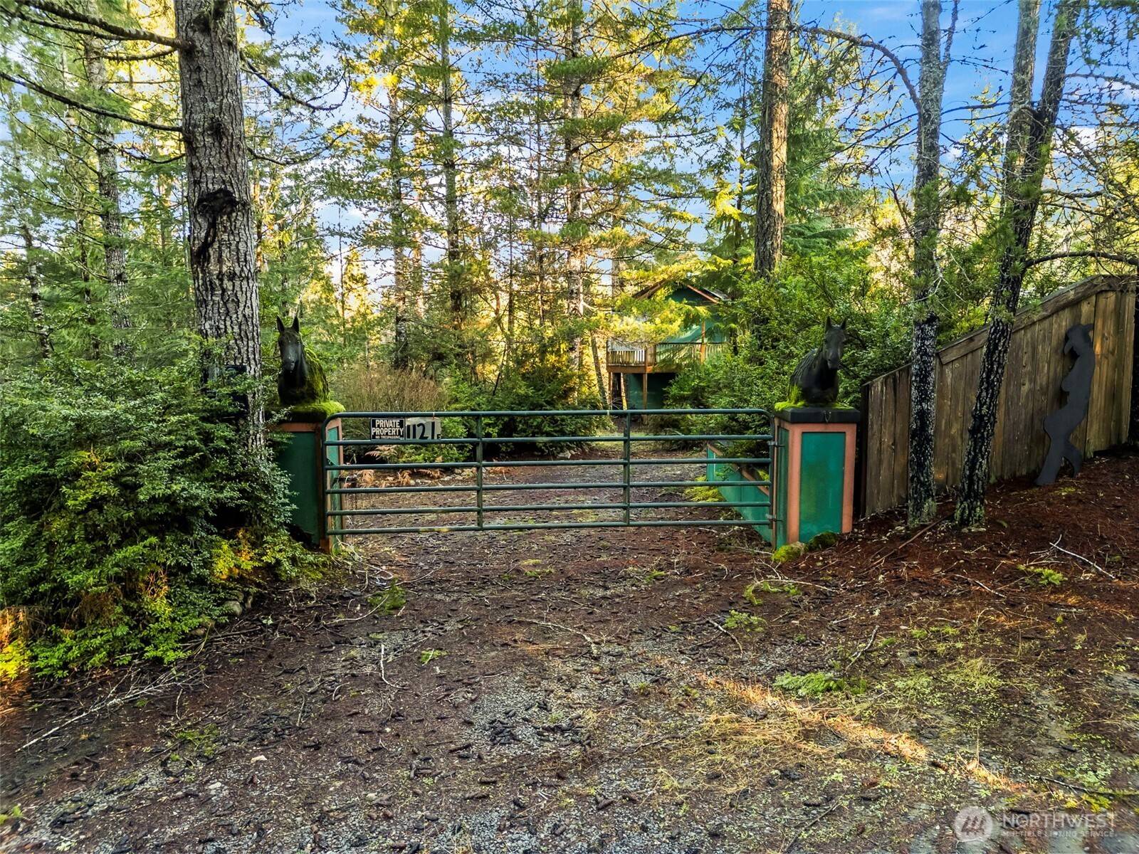1121 E Timber Tides DR, Union, WA 98592