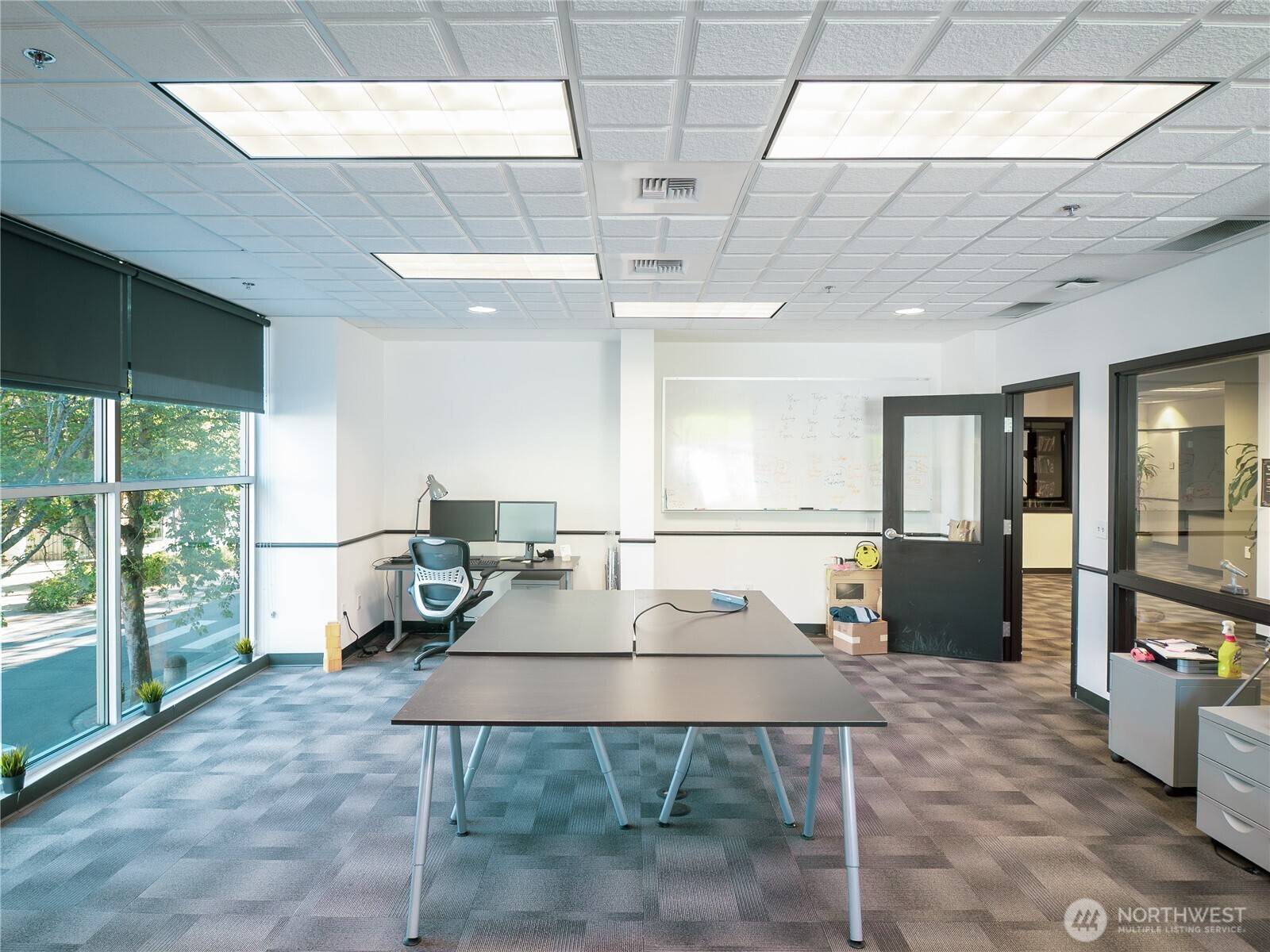 1323 Commercial ST, Bellingham, WA 98225