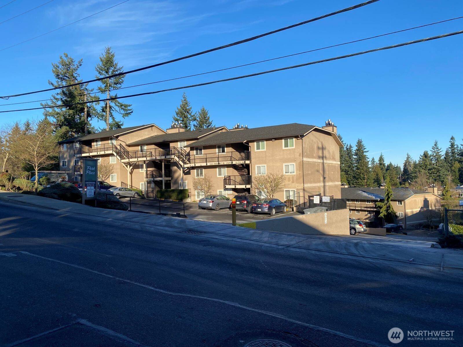 323 75th ST SE #B10, Everett, WA 98203