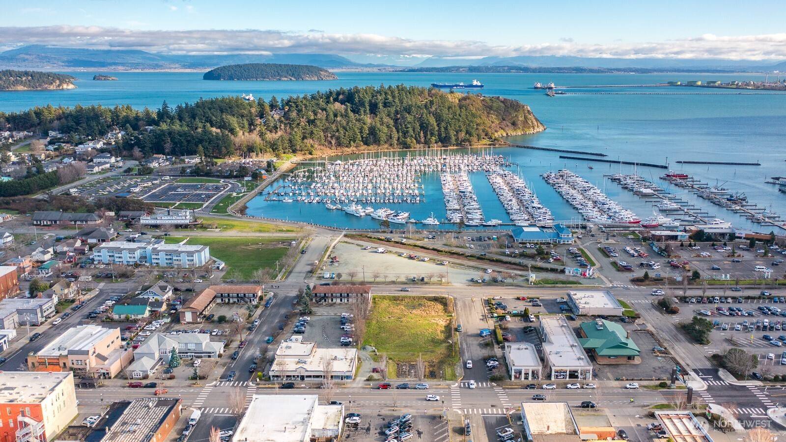 911 - 919 Commercial AVE, Anacortes, WA 98221