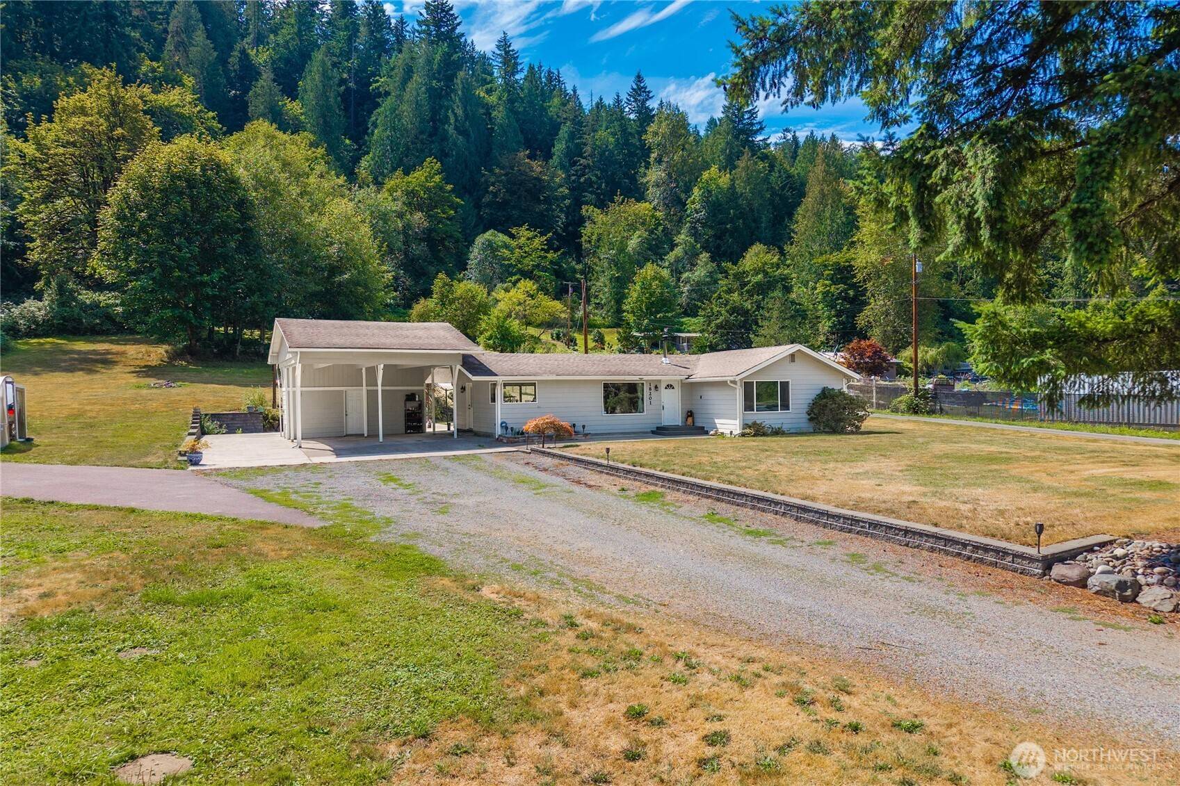 18201 Renton Maple Valley RD SE, Maple Valley, WA 98038