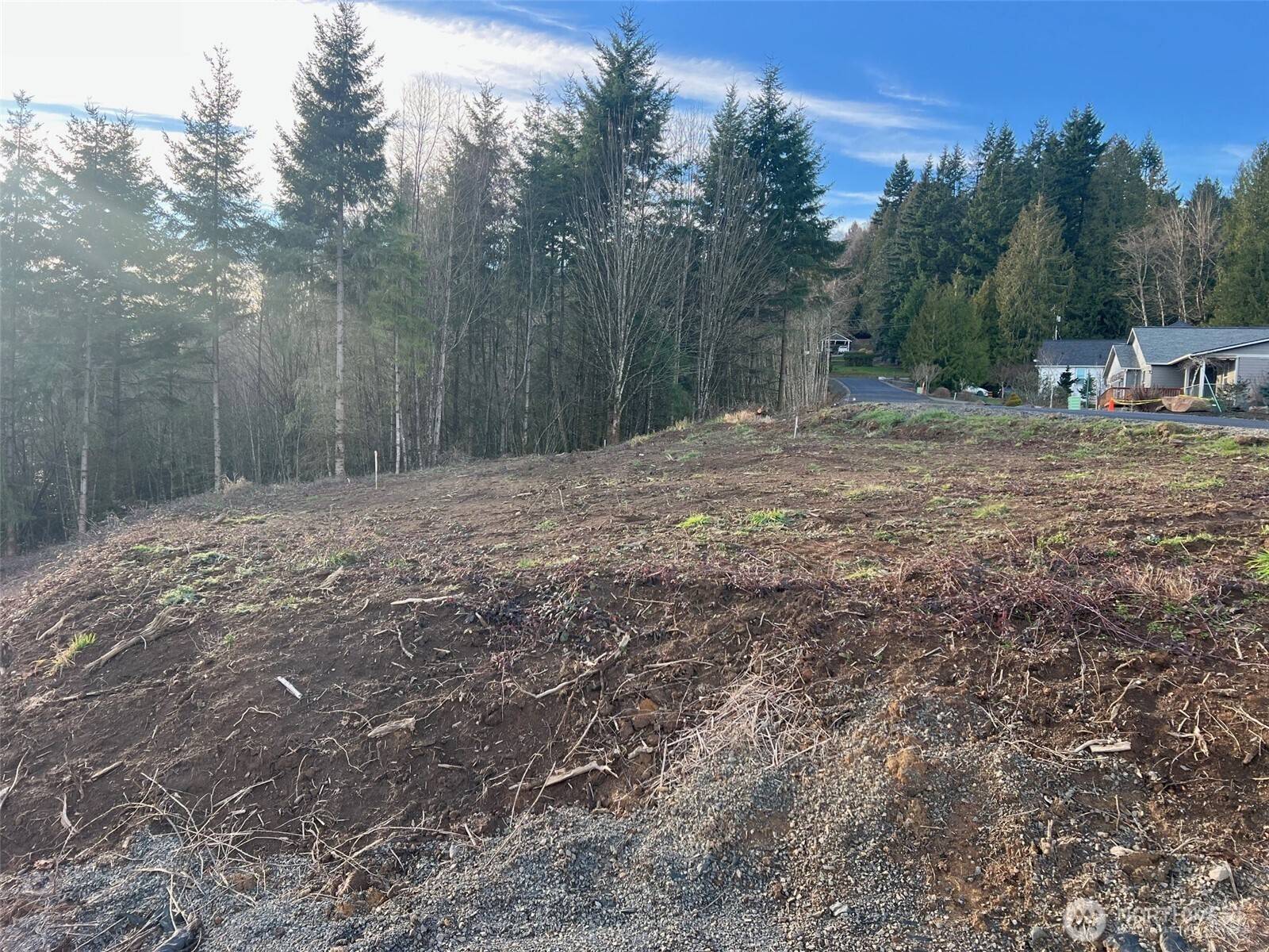 275 Livingston Heights DR, Longview, WA 98632