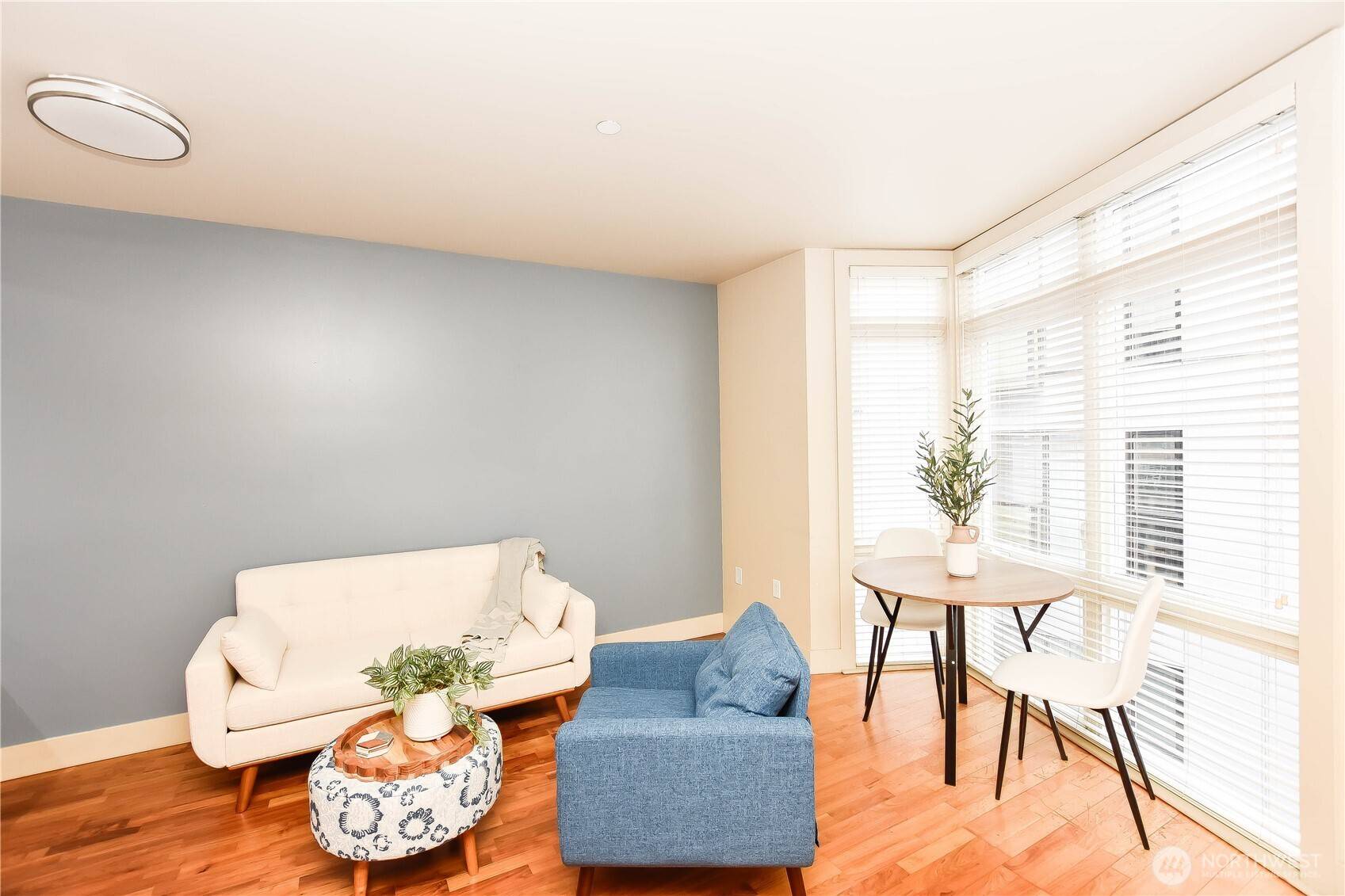 159 Denny WAY #402, Seattle, WA 98109