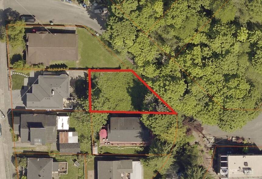 52 XX SW Canada DR, Seattle, WA 98136