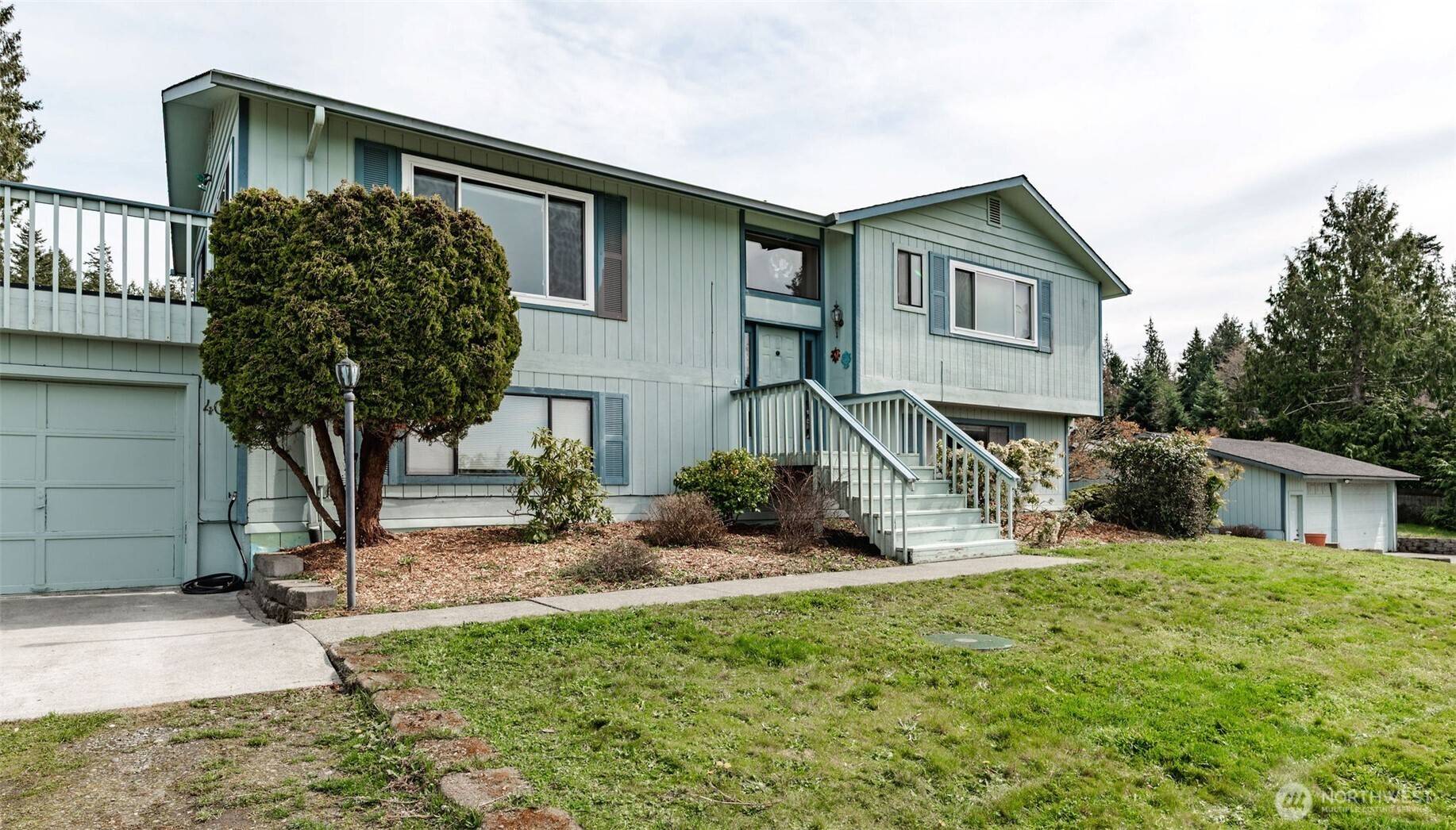 40 Dungeness PL, Port Townsend, WA 98368