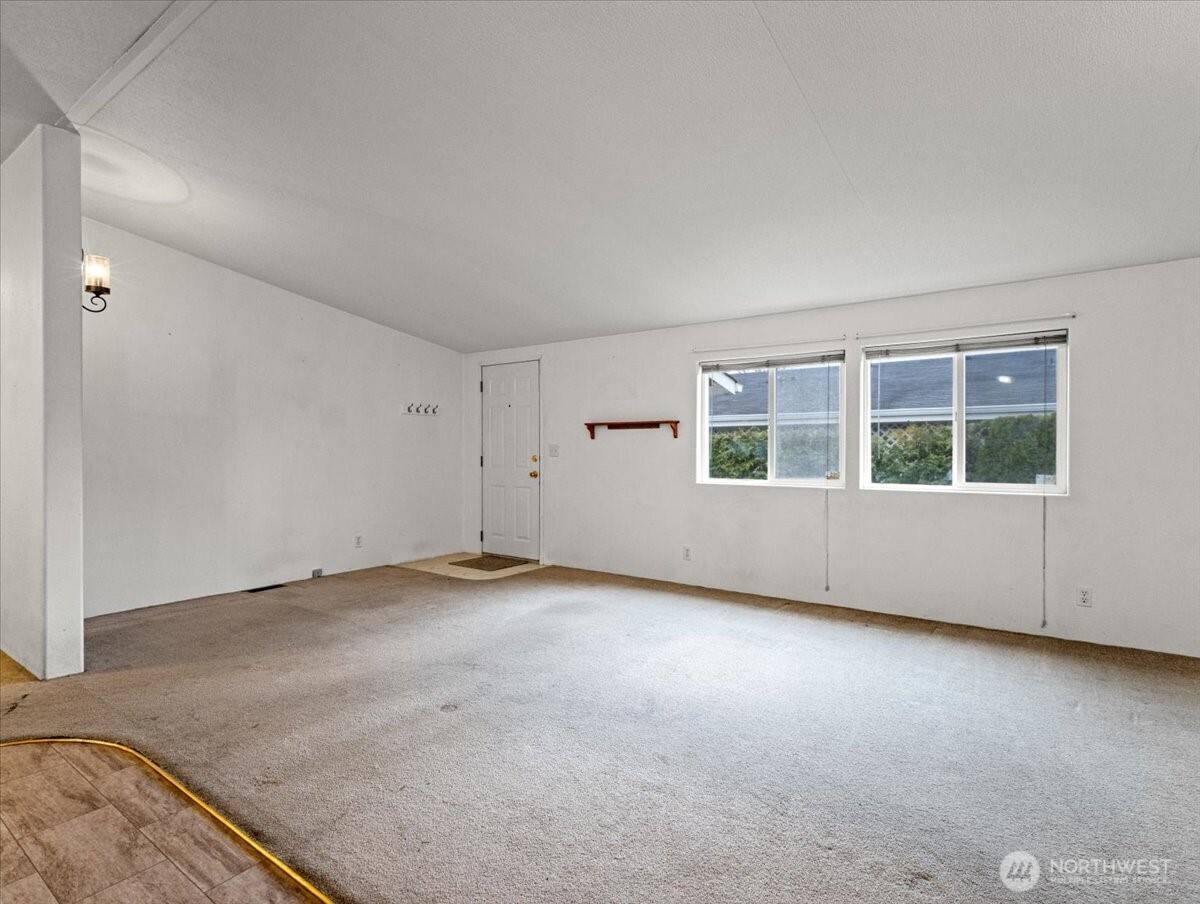 53 Heritage BLVD, Longview, WA 98632