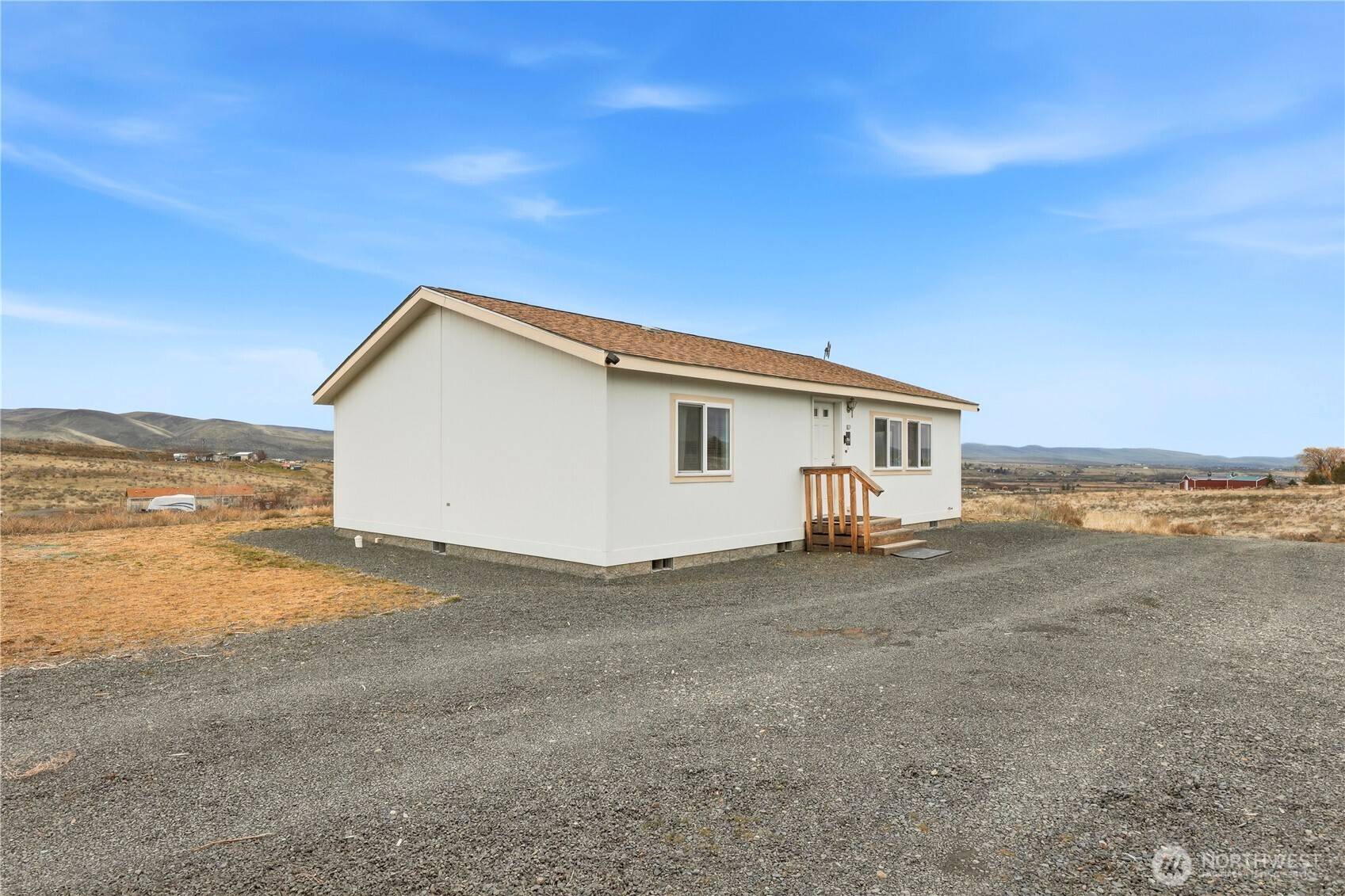 256 Wenas View DR, Selah, WA 98942