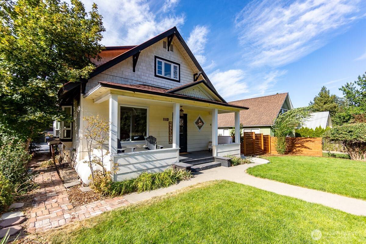1112 Commercial ST, Leavenworth, WA 98826