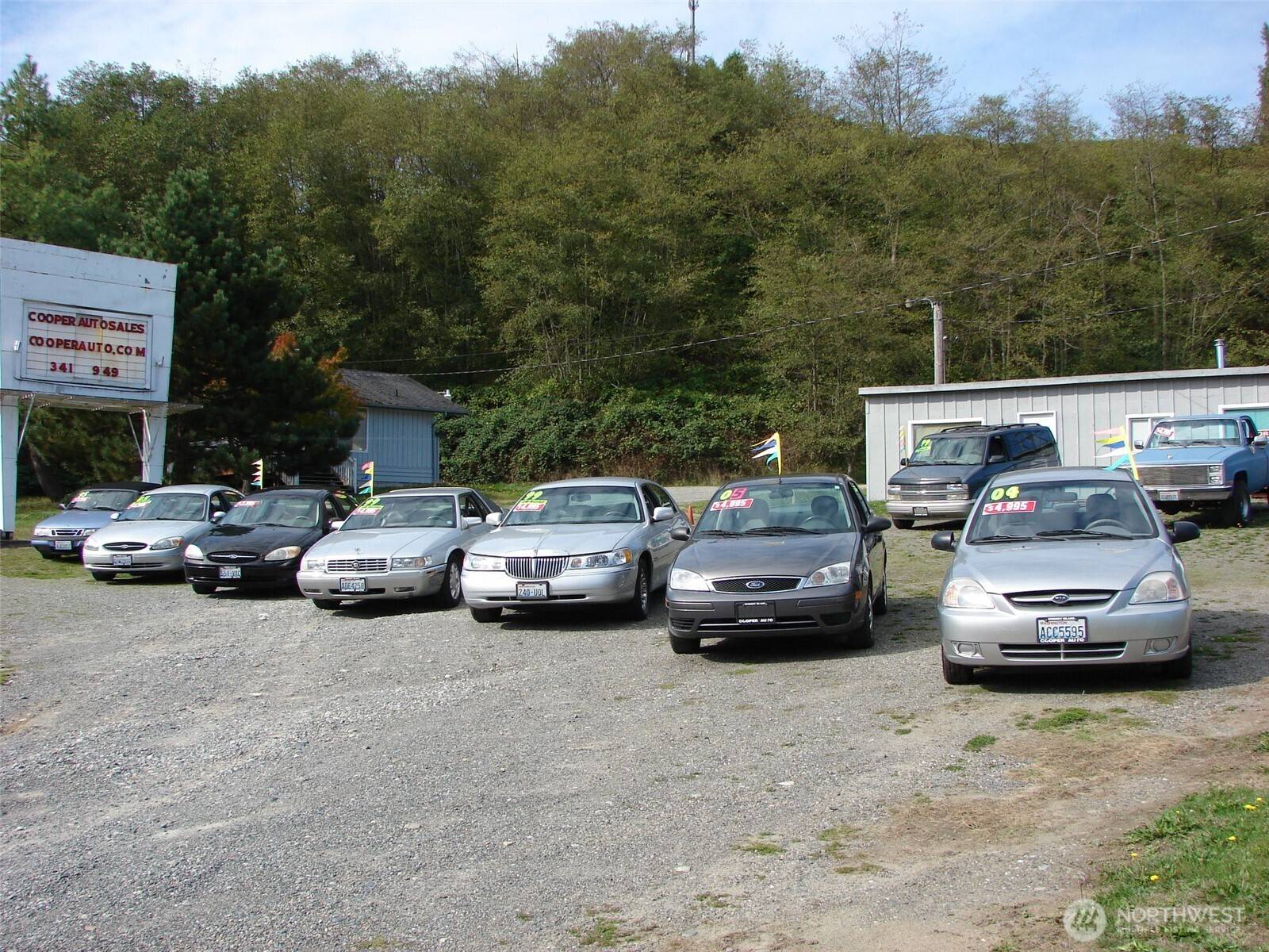 9176 State Route 525, Clinton, WA 98236