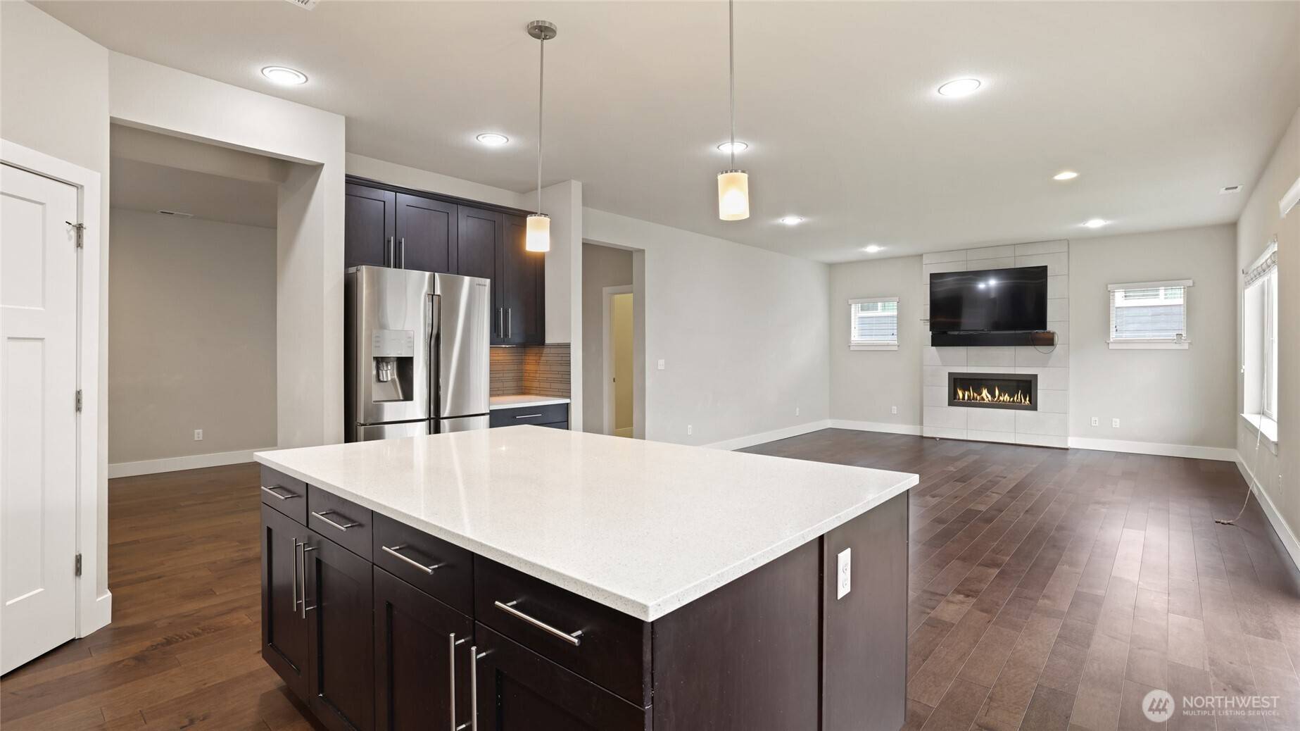 21417 43RD DR SE, Bothell, WA 98021
