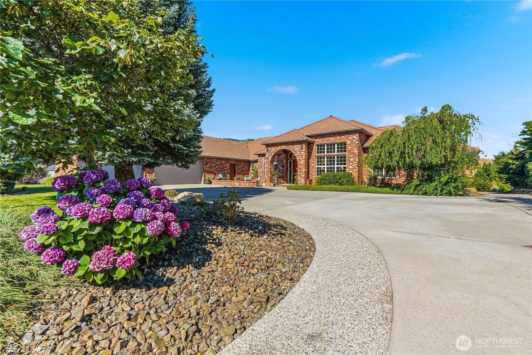 2008 Broadview North, Wenatchee, WA 98801