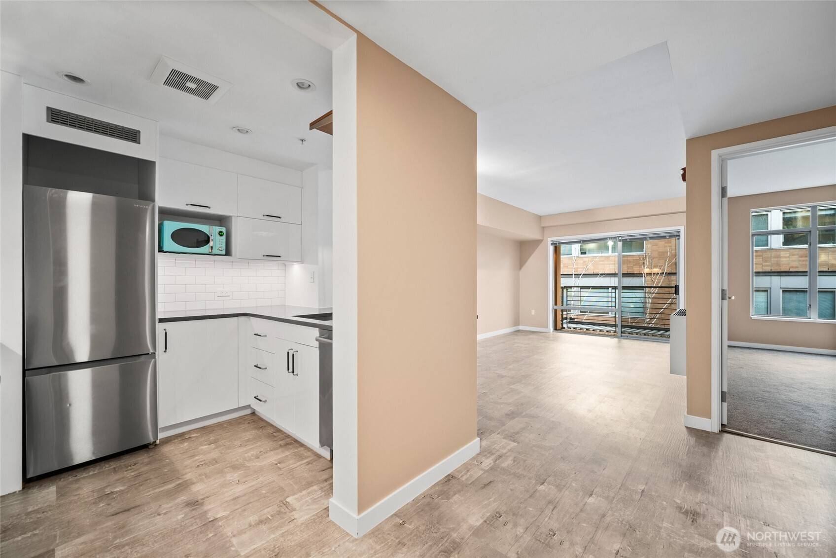 701 Columbia ST #415, Vancouver, WA 98660