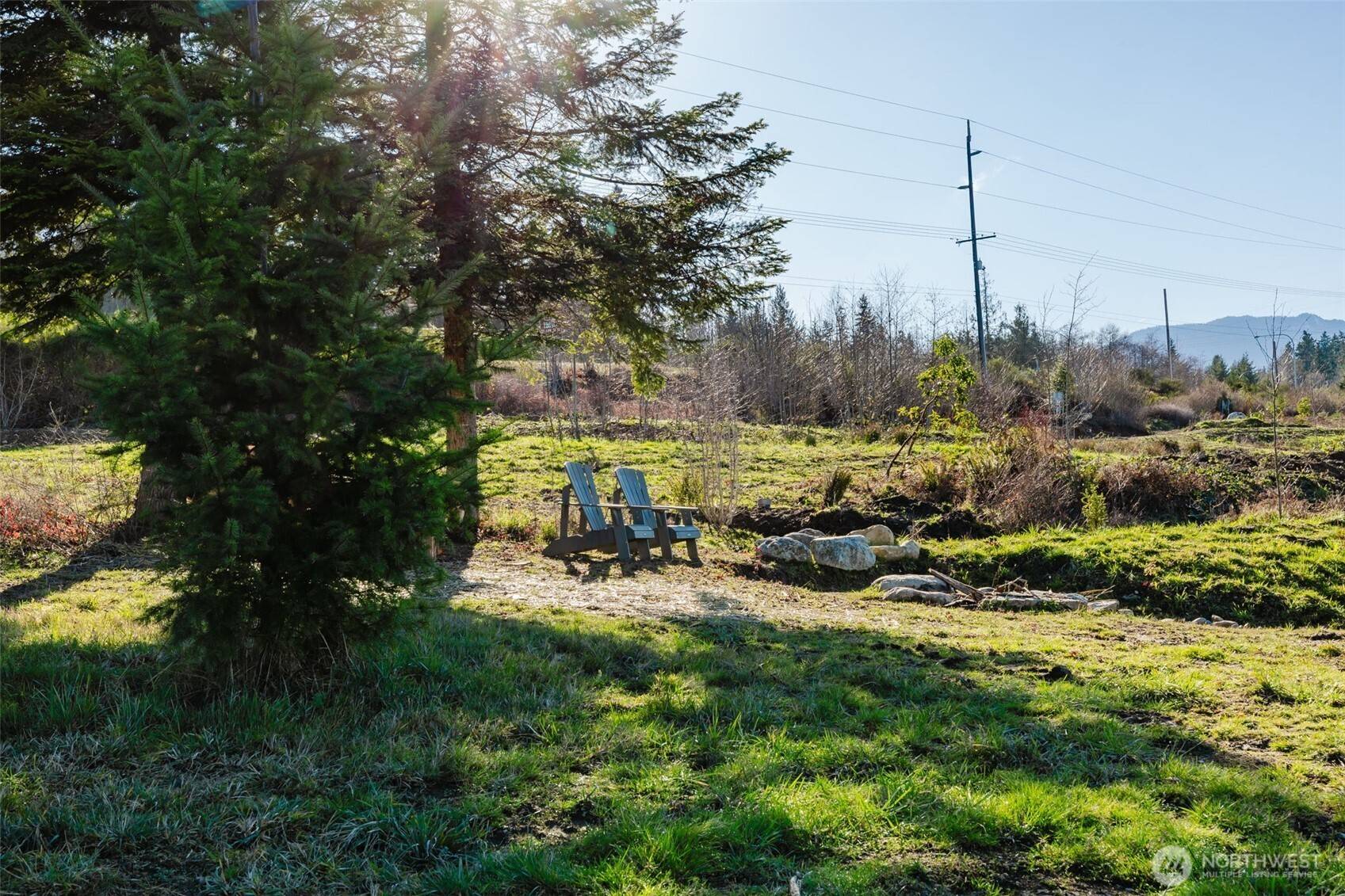 208 Laird RD, Port Angeles, WA 98363