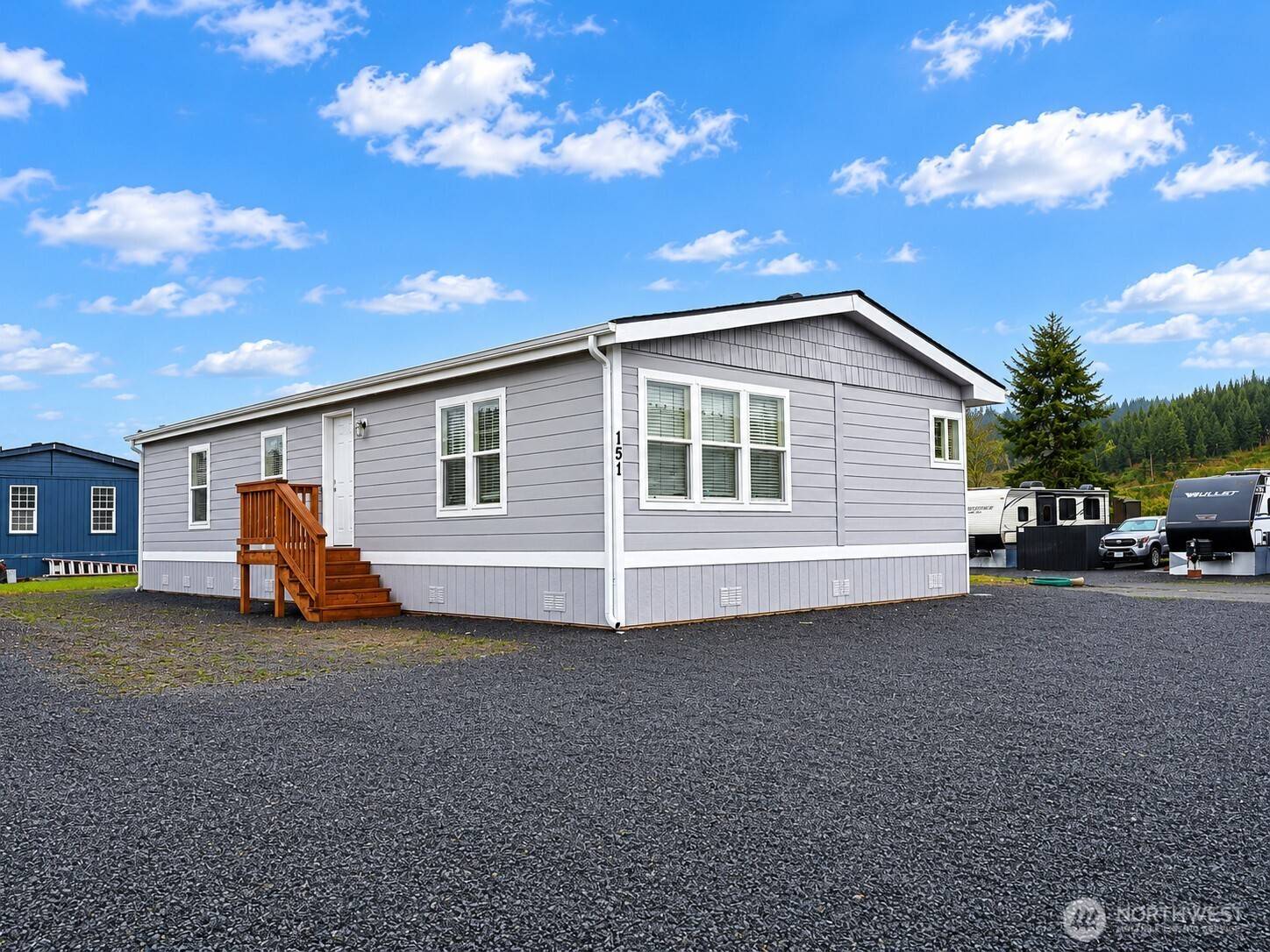 151 Nix LN, Centralia, WA 98531