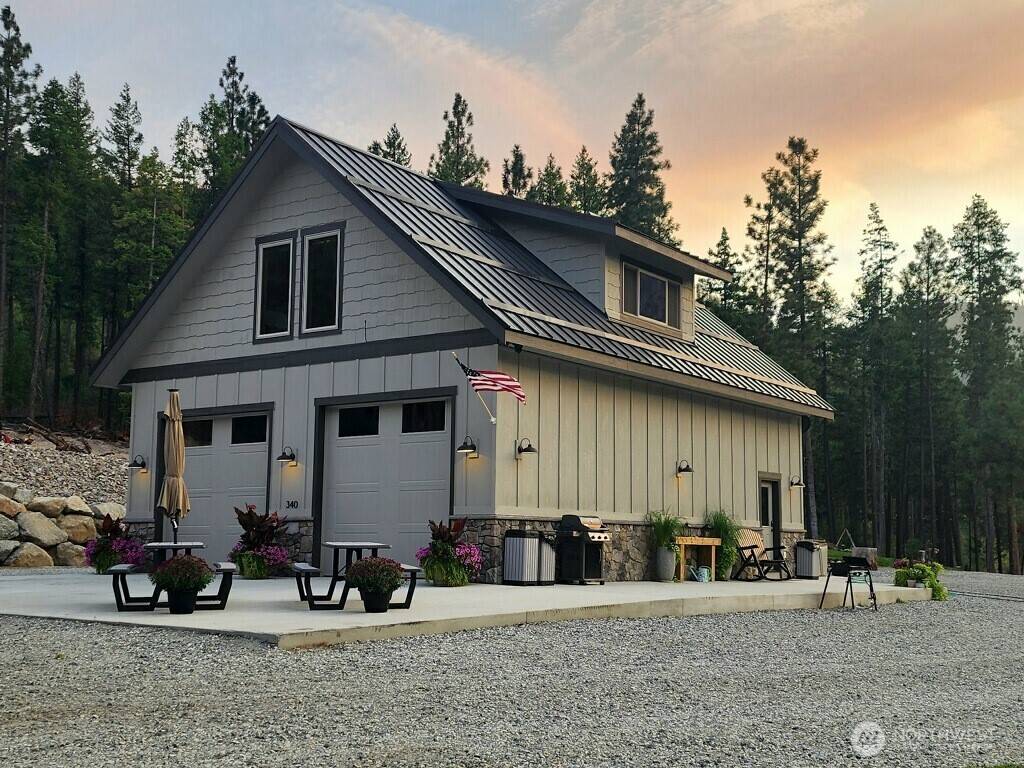 340 Mossback LN, Entiat, WA 98822